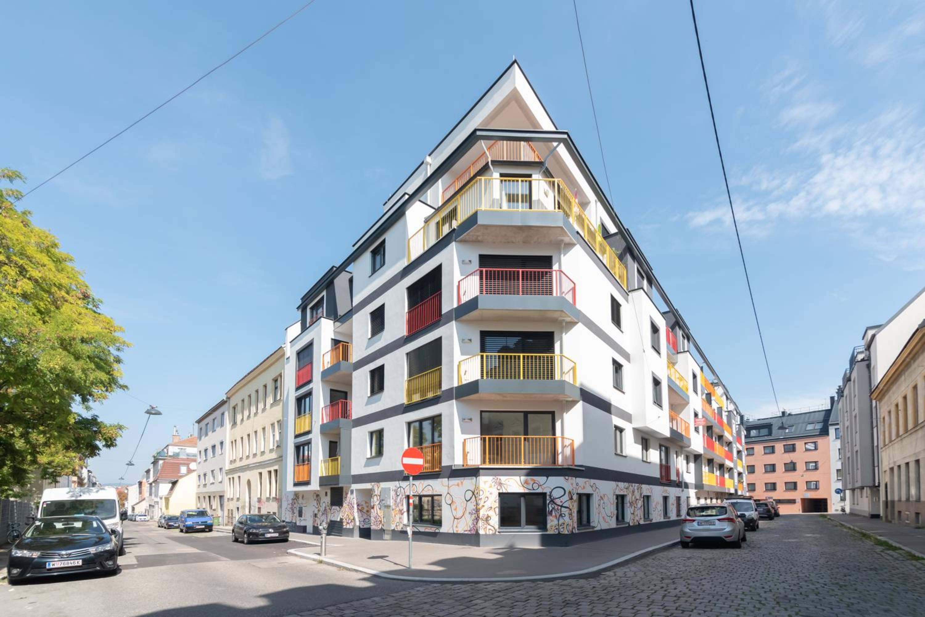 Ruhig, hell und neu mit Garage