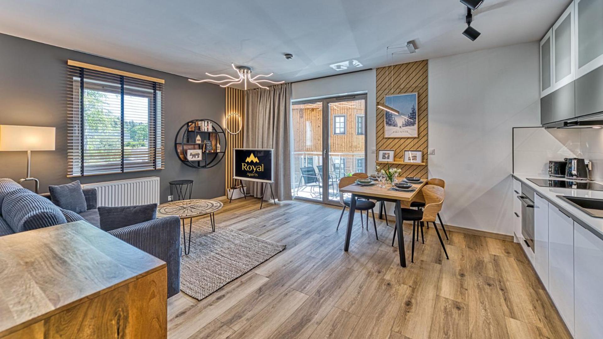 Apartamenty z basenem i saunami STONE HILL RESORT VIP Centrum by Royal Aparts