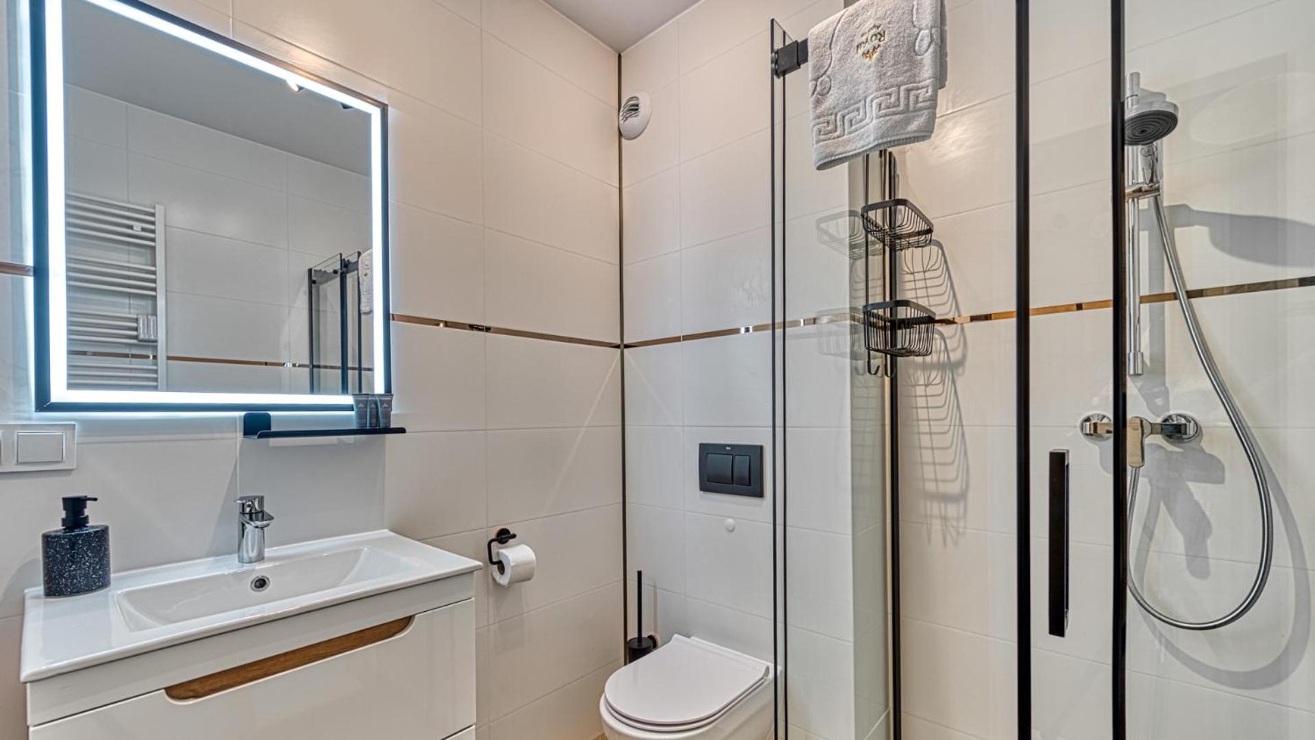 Apartamenty z basenem i saunami STONE HILL RESORT VIP Centrum by Royal Aparts