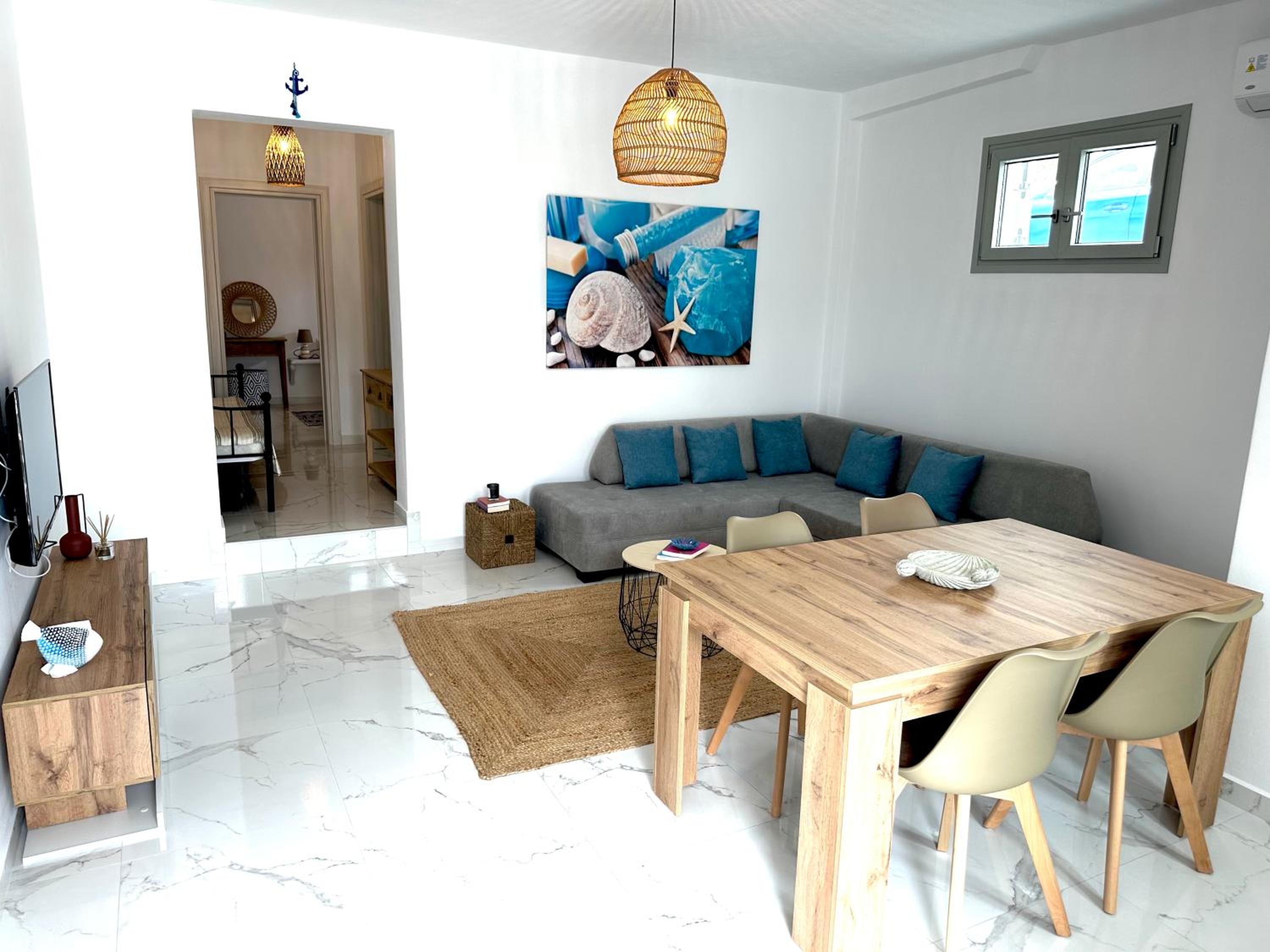 Santana Apartments