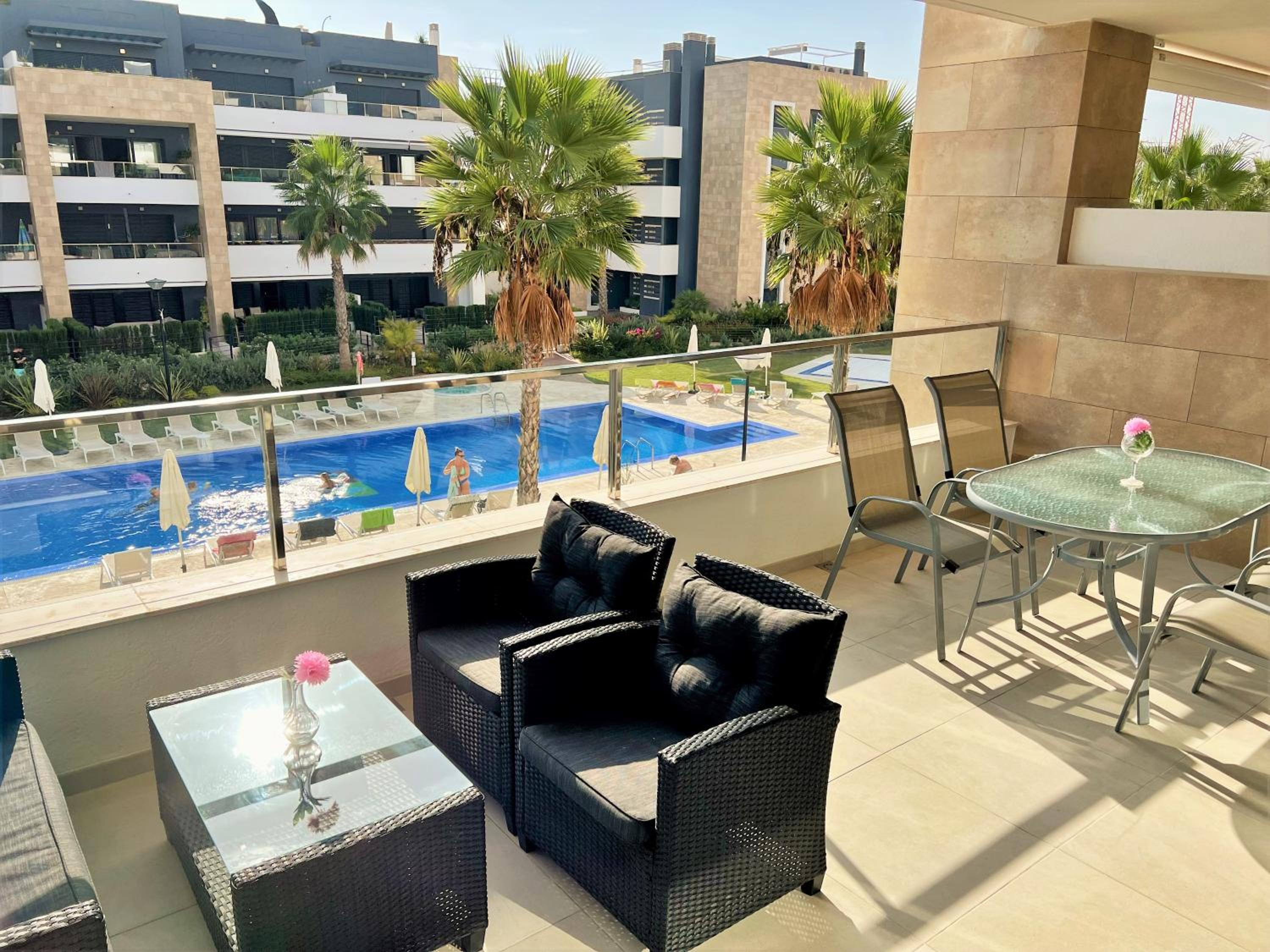 Luxurious apartment in Flamenca Village with pool view VDE-095 view 2
