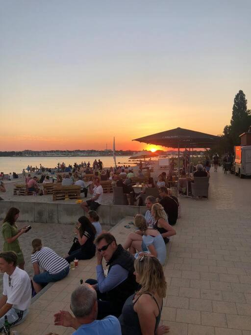 Sonnendeck / 3 Zi.-FeWo mit Meerblick in Toplage