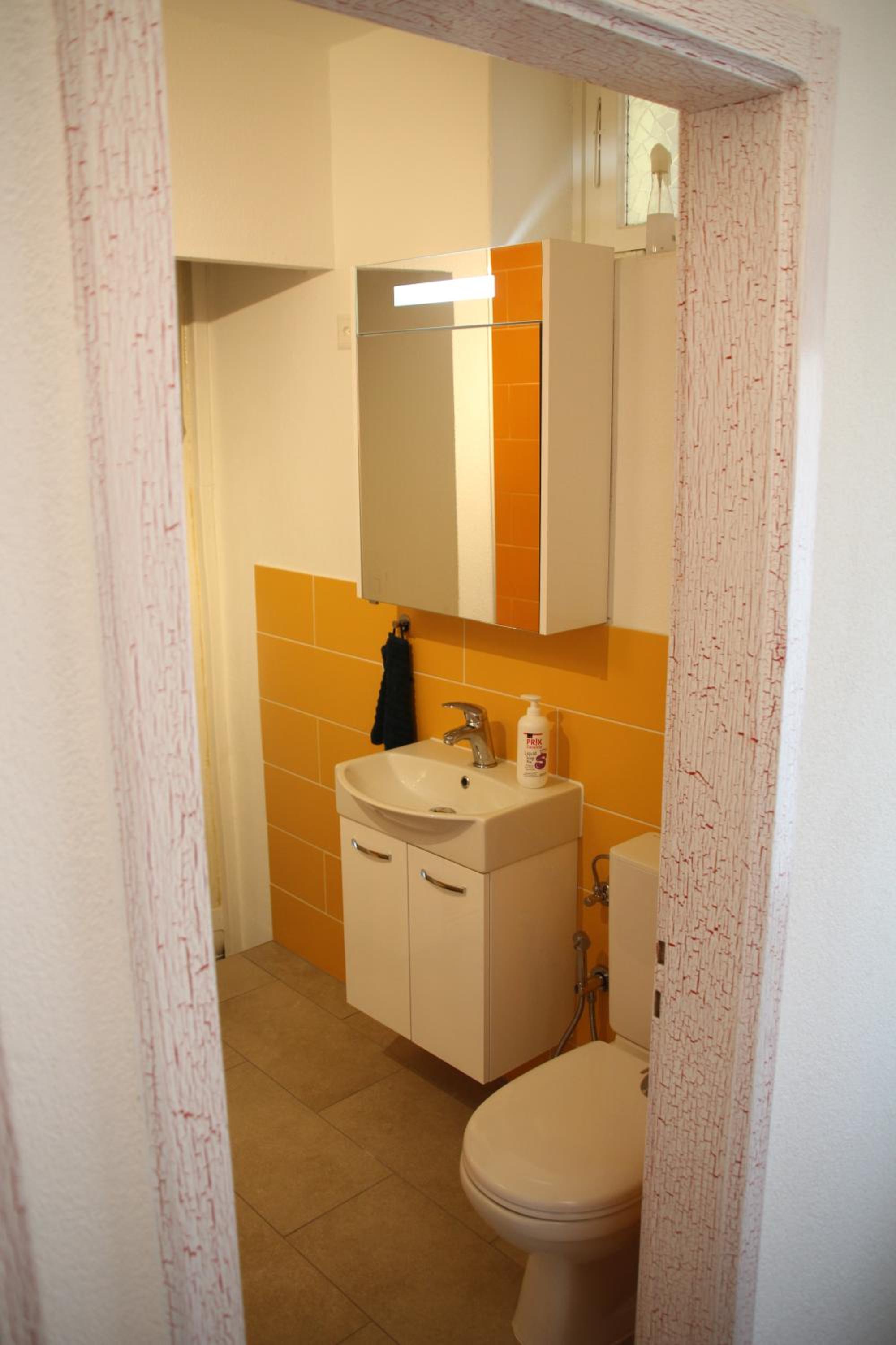 Photo 52