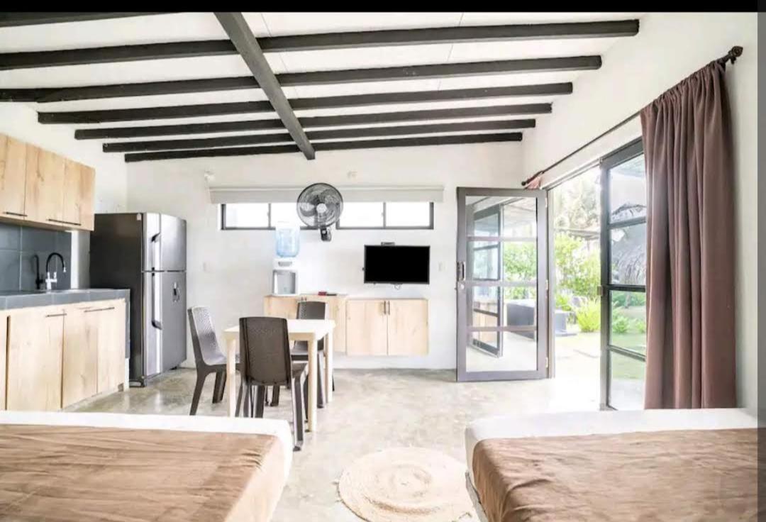 AGUAMARINA House