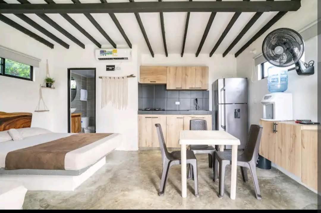 AGUAMARINA House