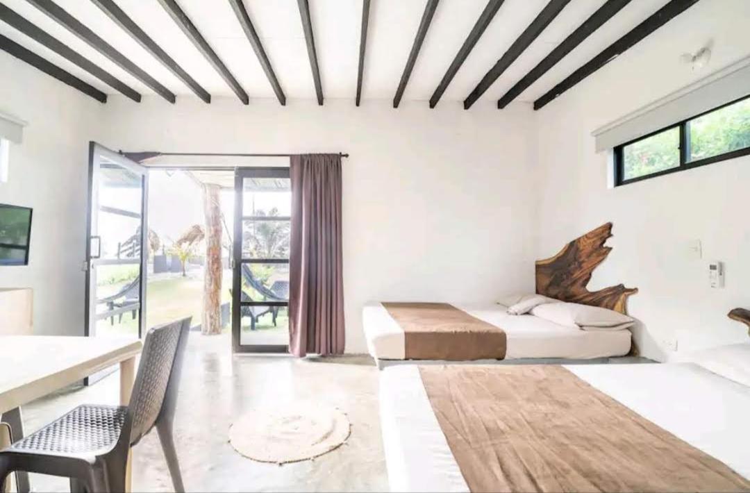 AGUAMARINA House