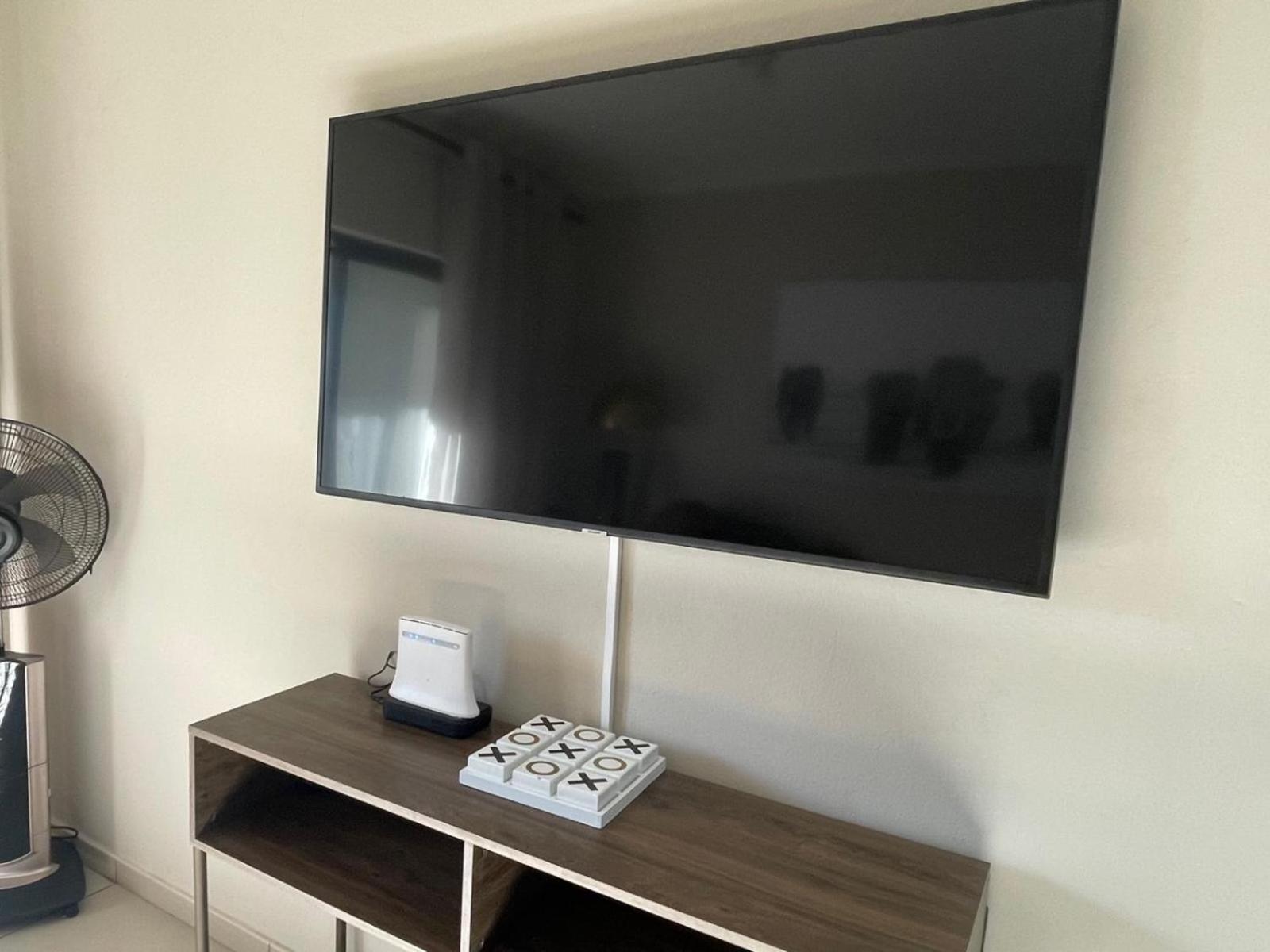 Executive Modern Apartment view 3