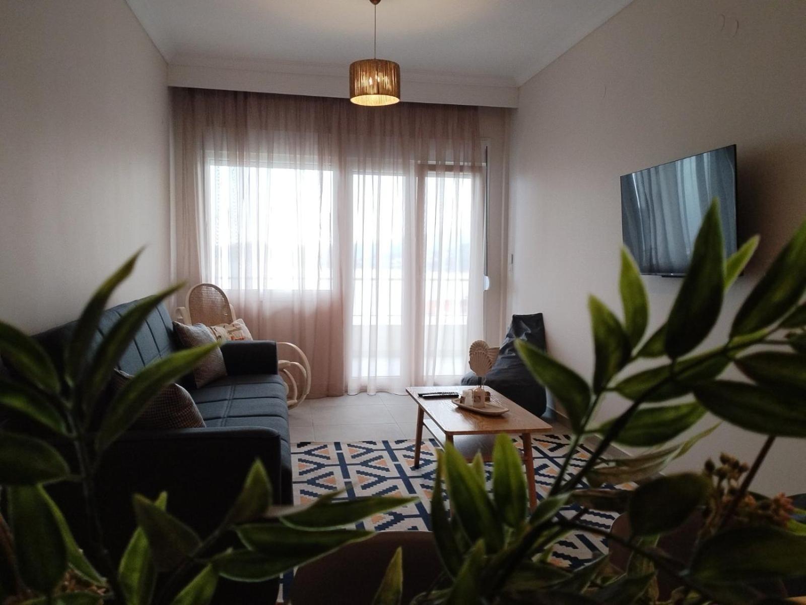 Hilltop Luxury Apartment