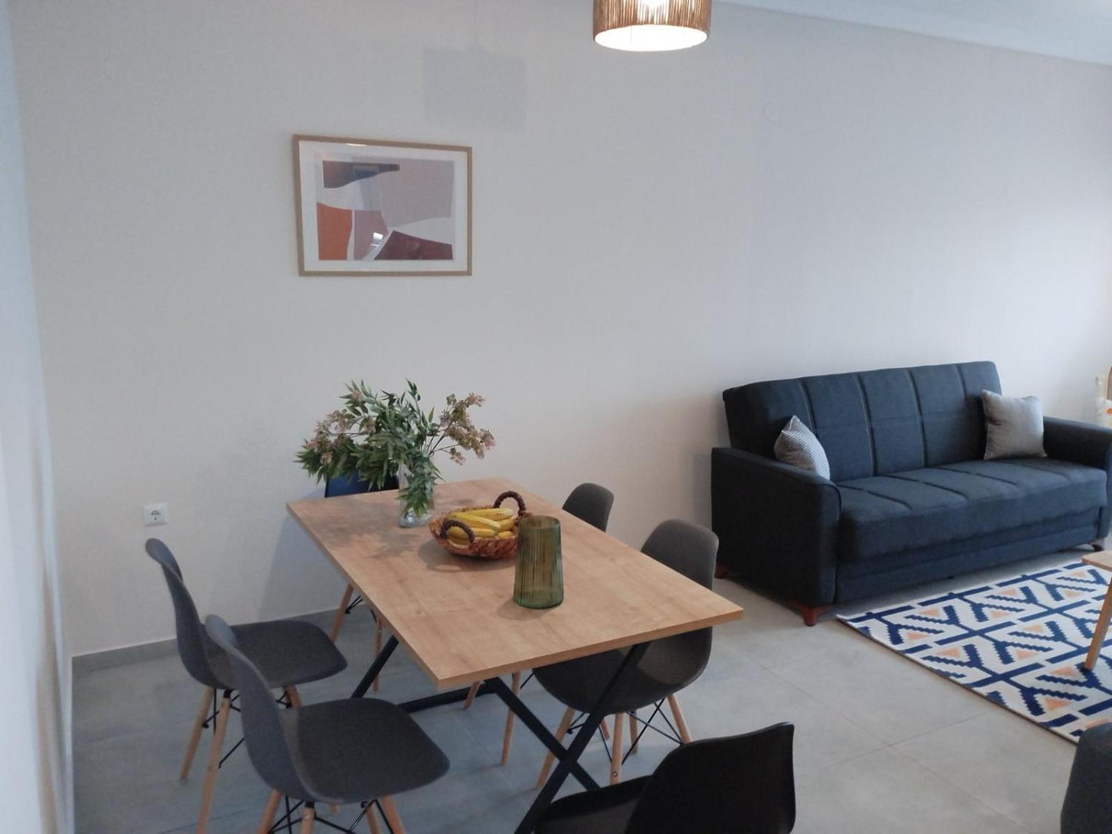 Hilltop Luxury Apartment