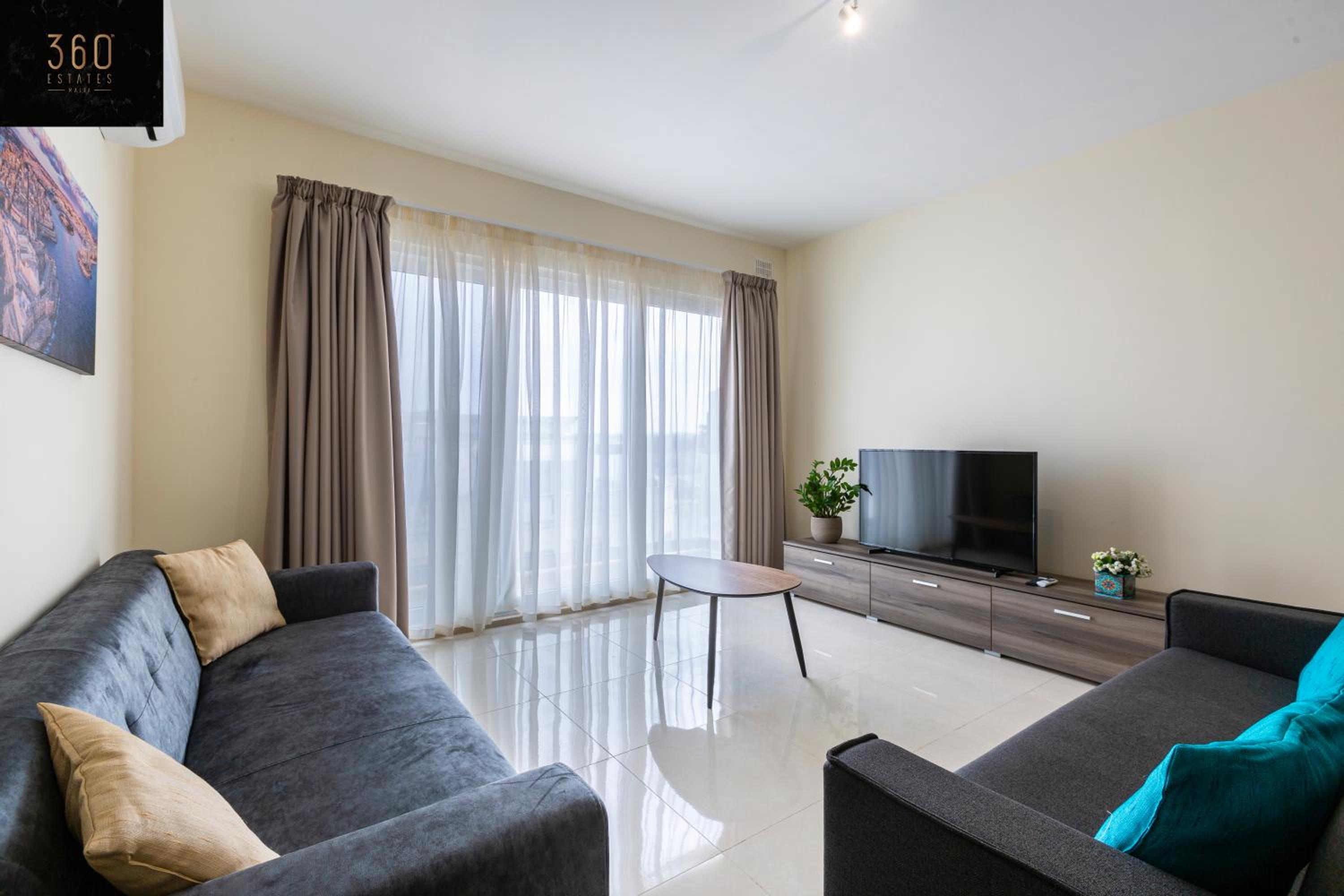 Lovely 2BR APT in a peaceful Neighbourhood w/WIFI by 360 Estates photo 5