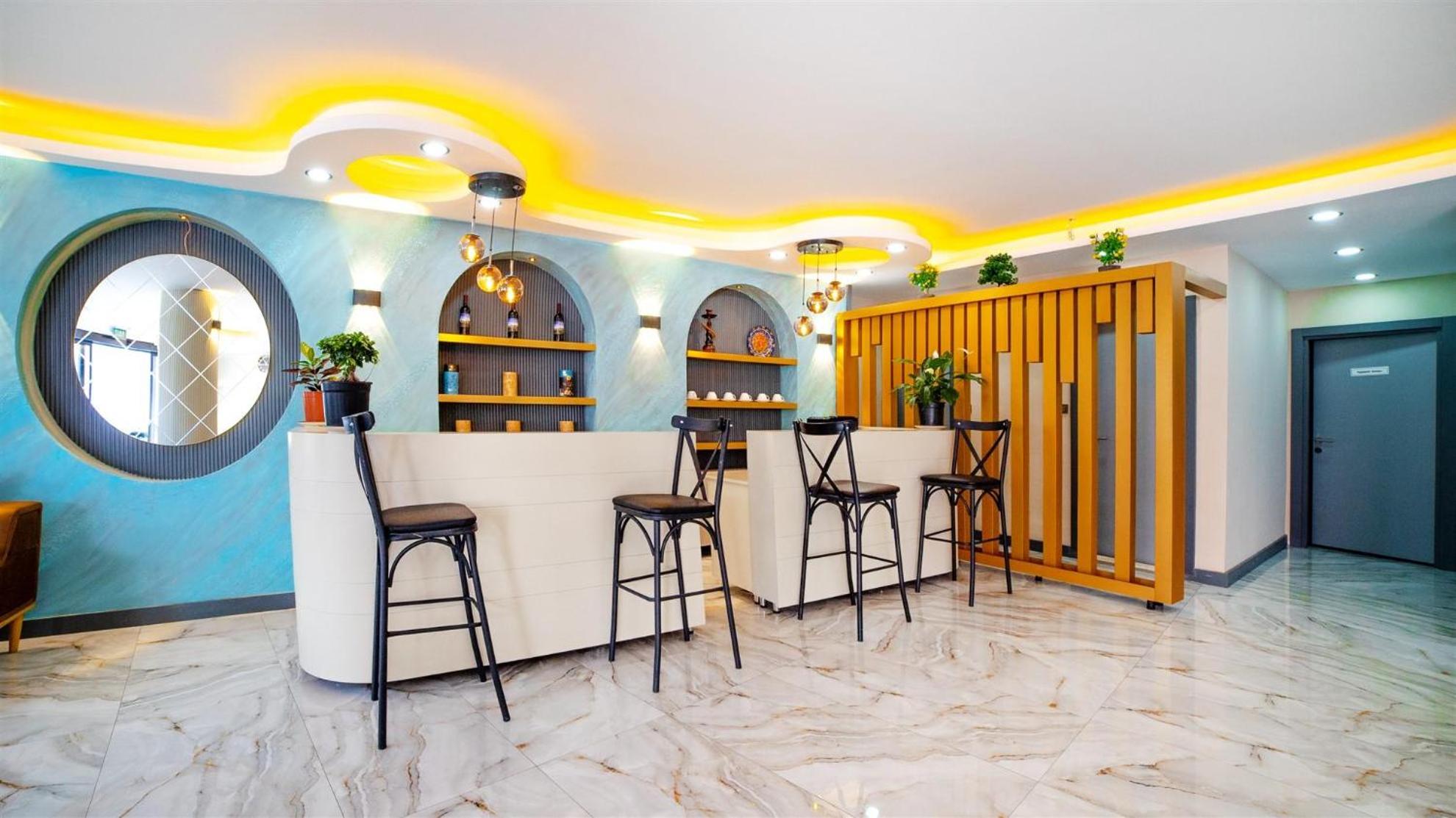 Blue Marina Hotel & Spa - Image 33