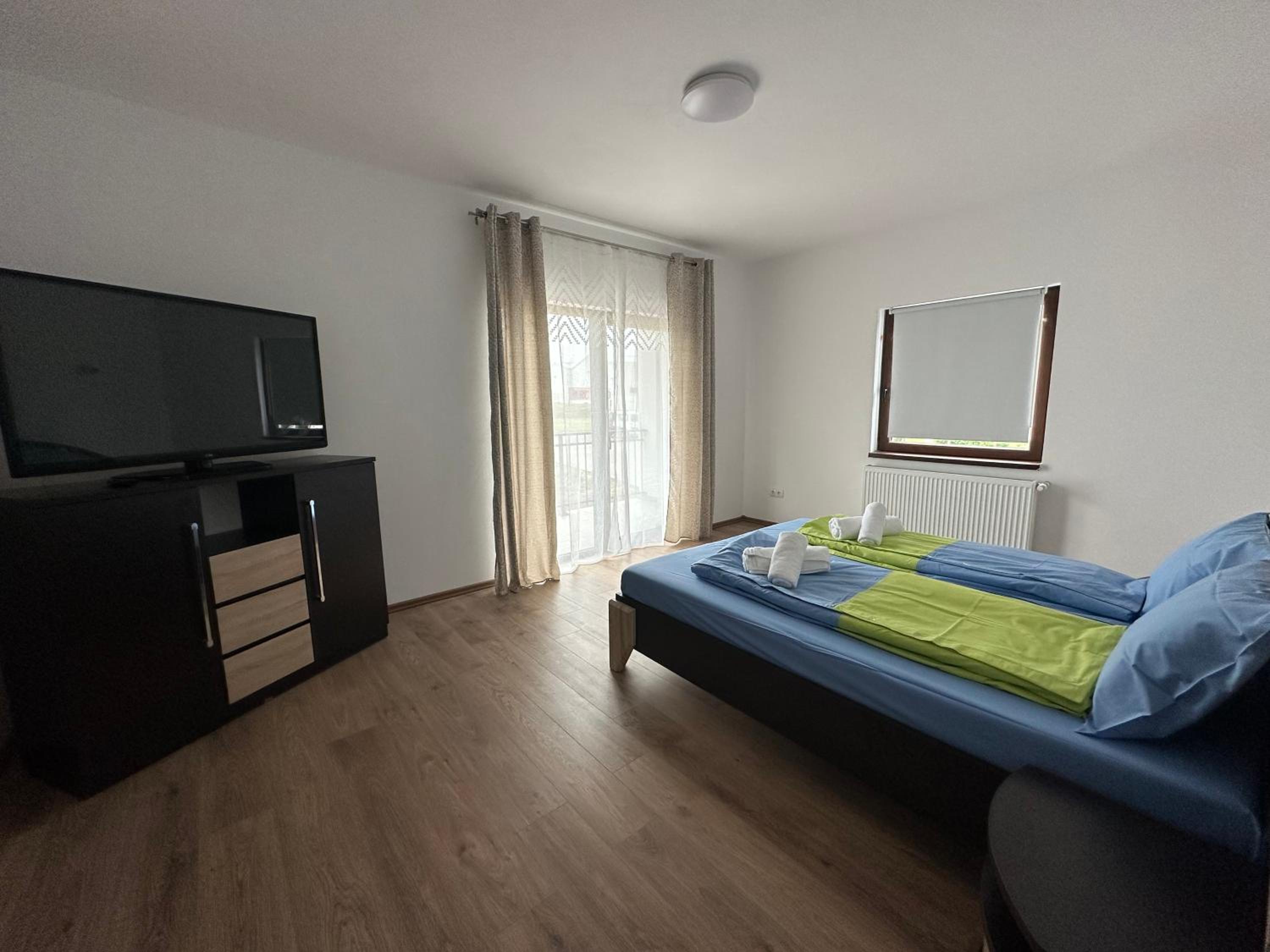 Dacia Apartments