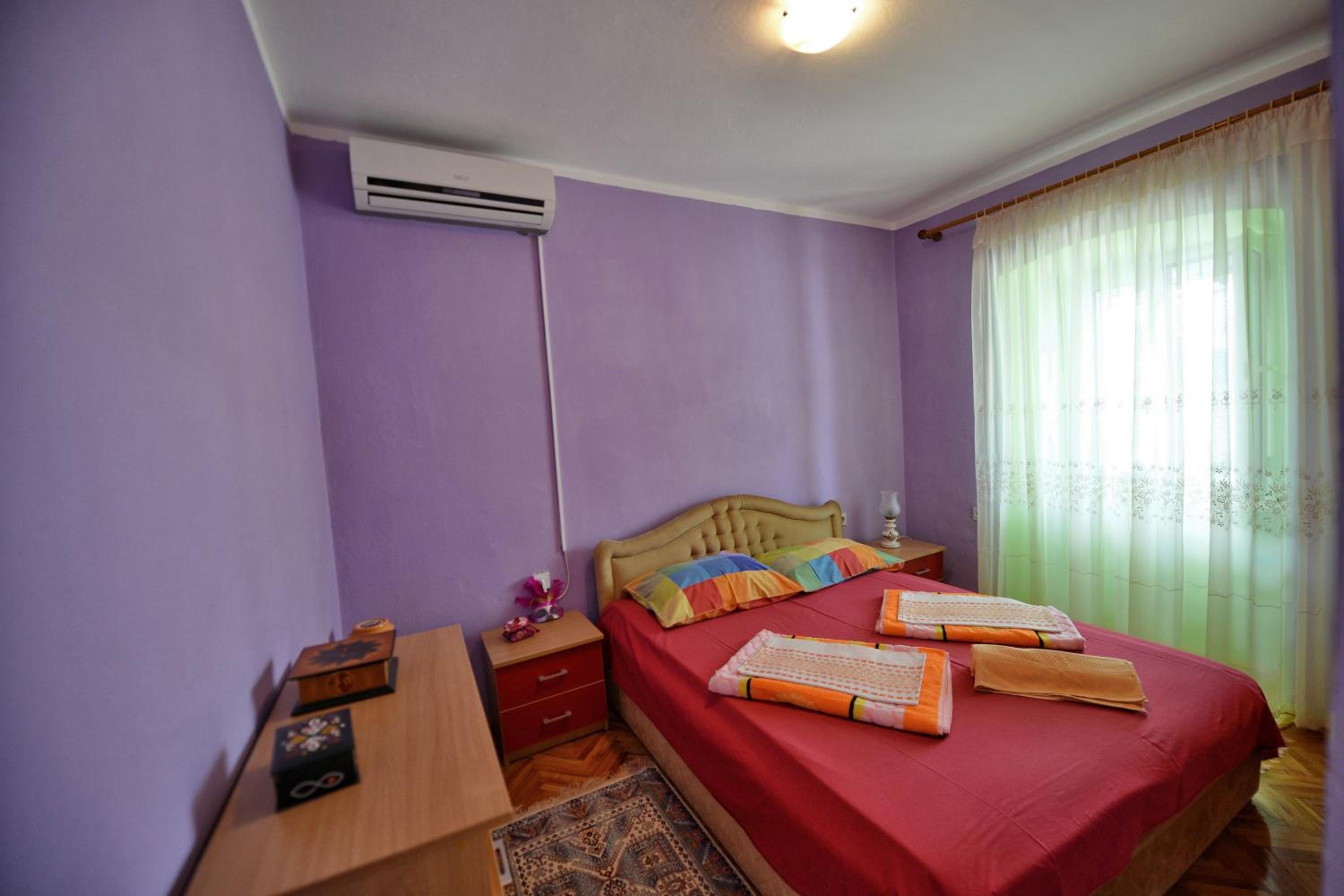 Apartments Goran