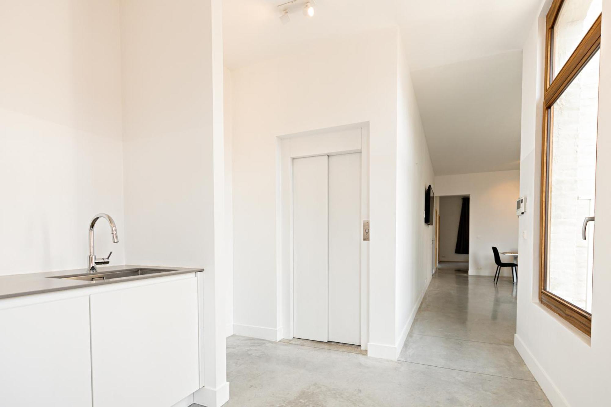 Luxury Suites South by Rikas Hotels