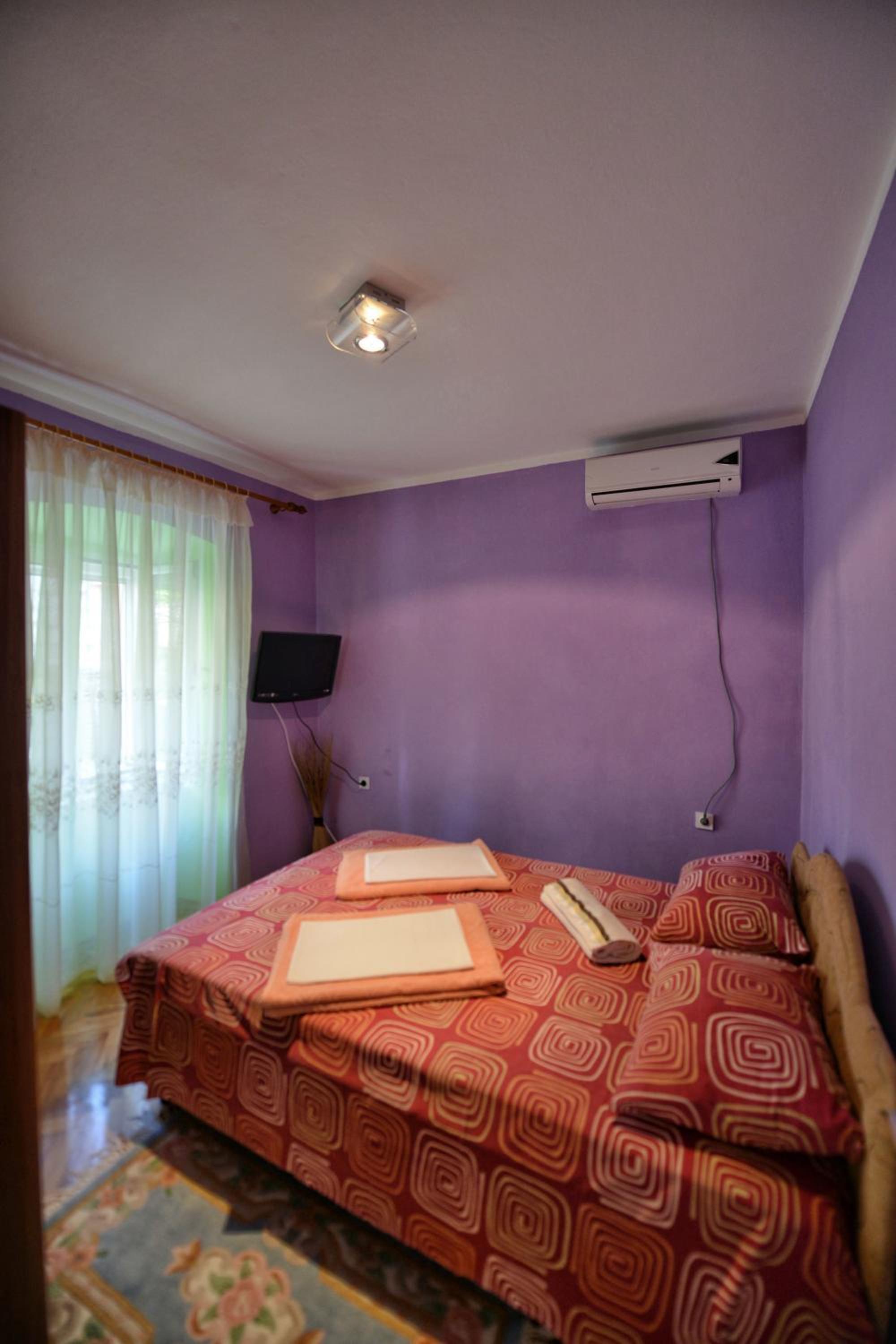 Apartments Goran