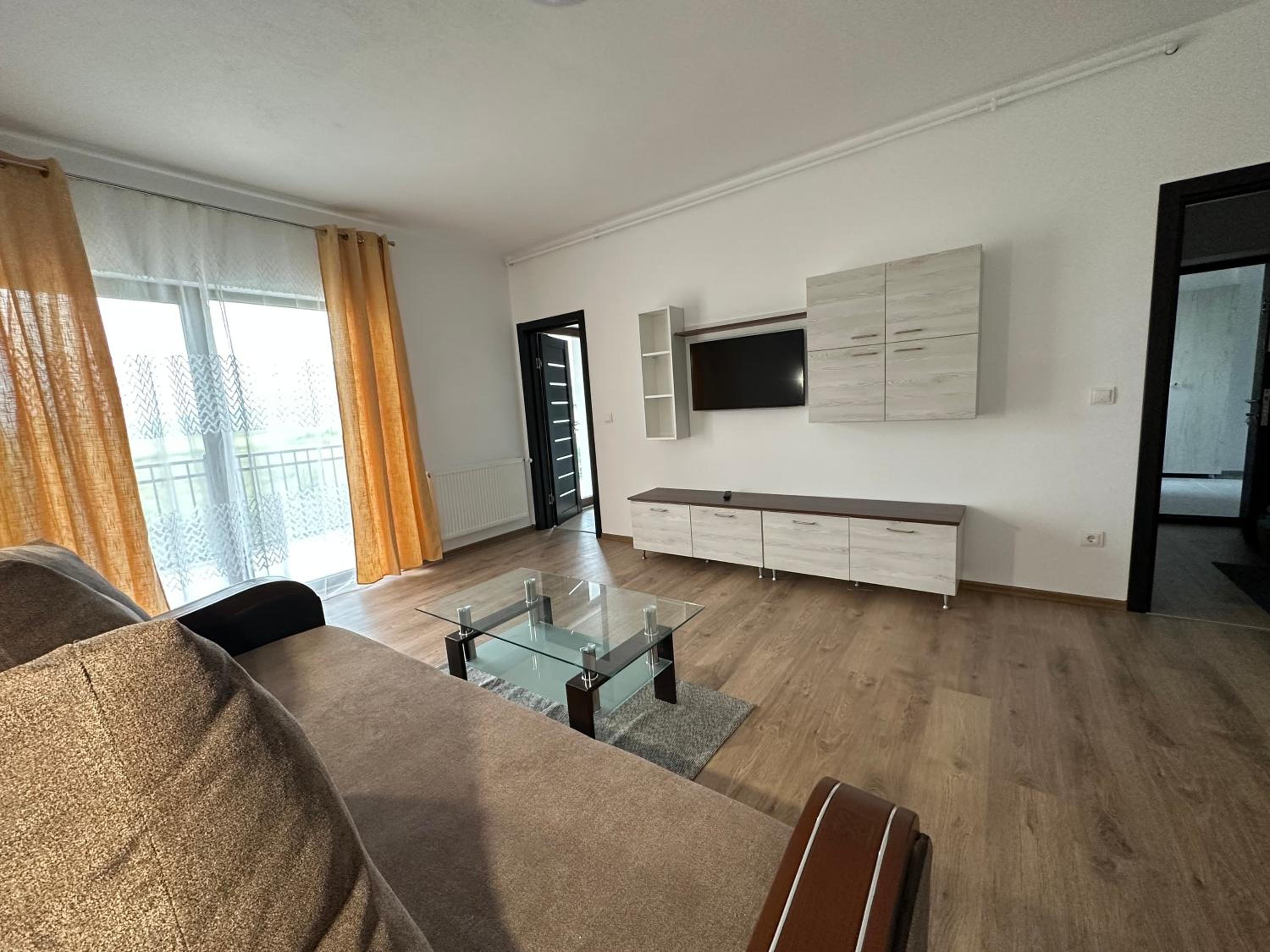 Dacia Apartments
