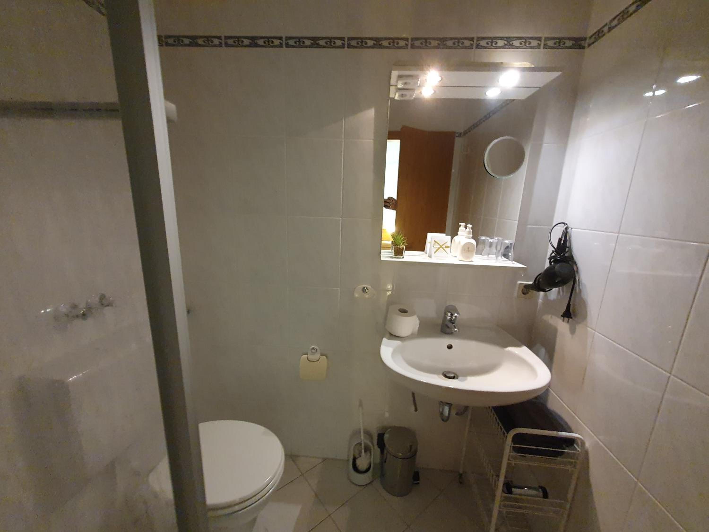 ABM Apartment Haus