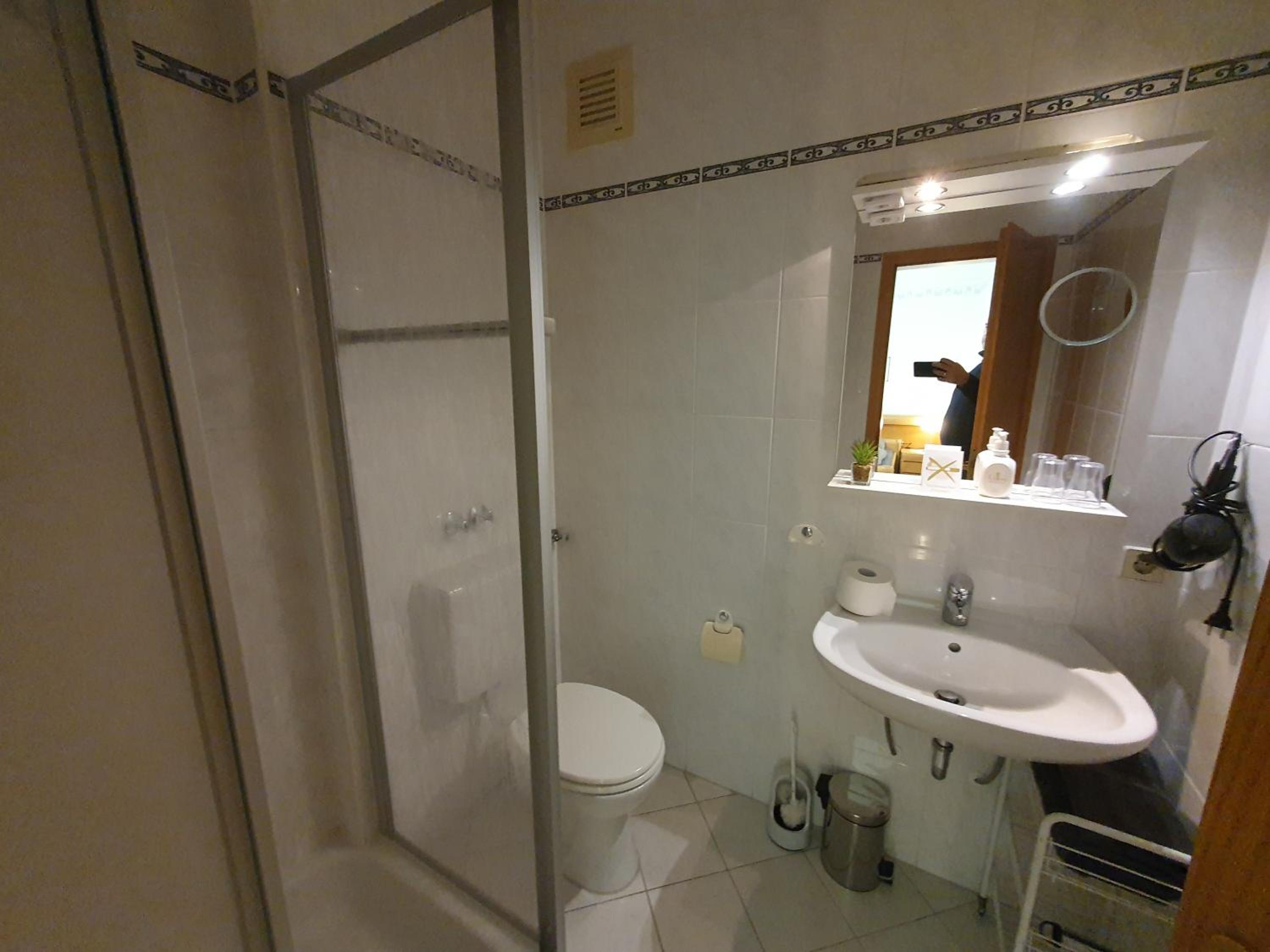 ABM Apartment Haus
