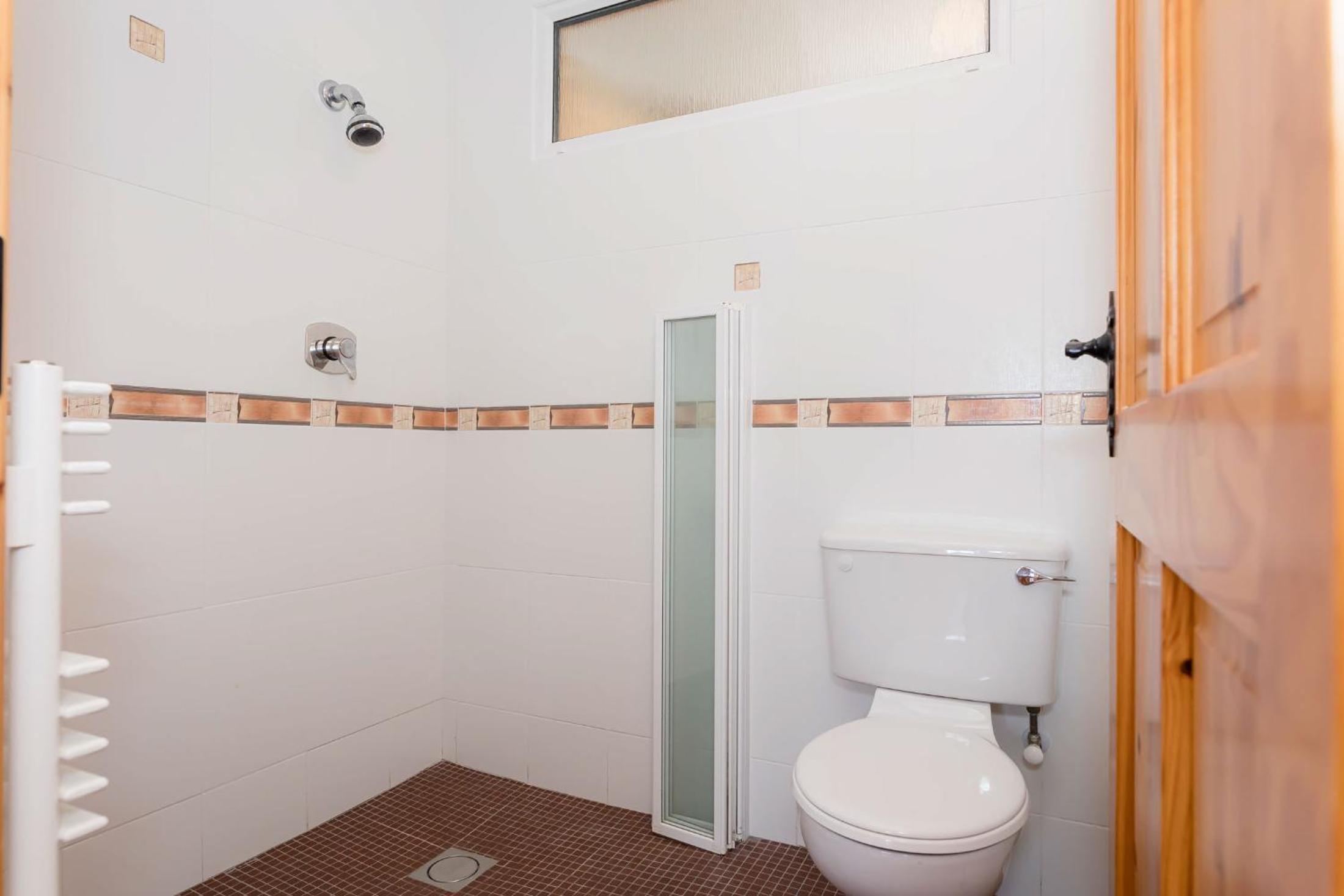 Kilkee Townhouse by Trident Holiday Homes