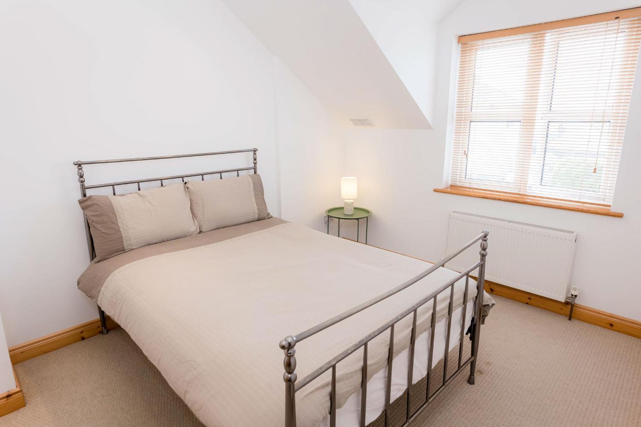 Kilkee Townhouse by Trident Holiday Homes