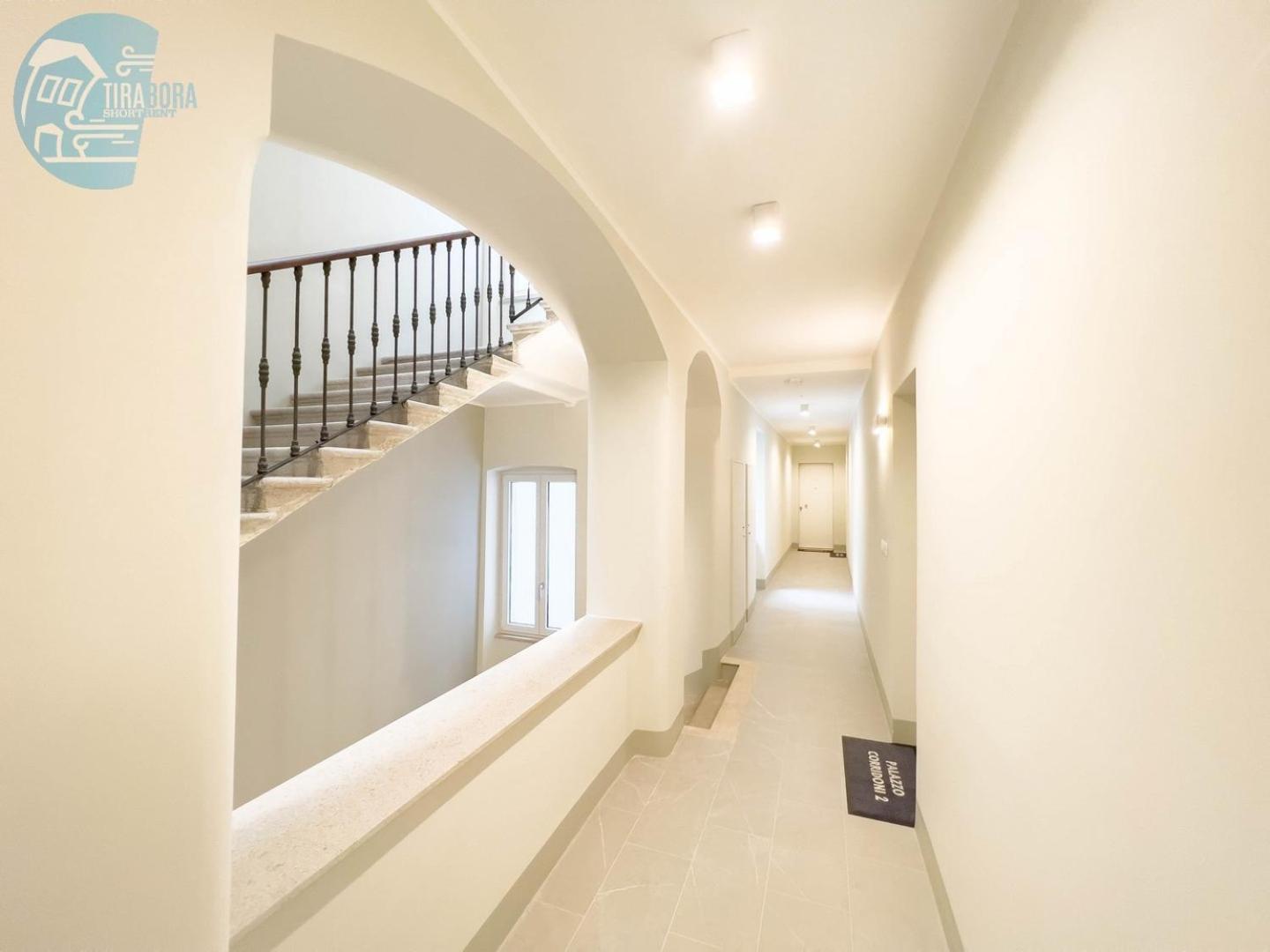 Corridoni 2E Tirabora Short Rent