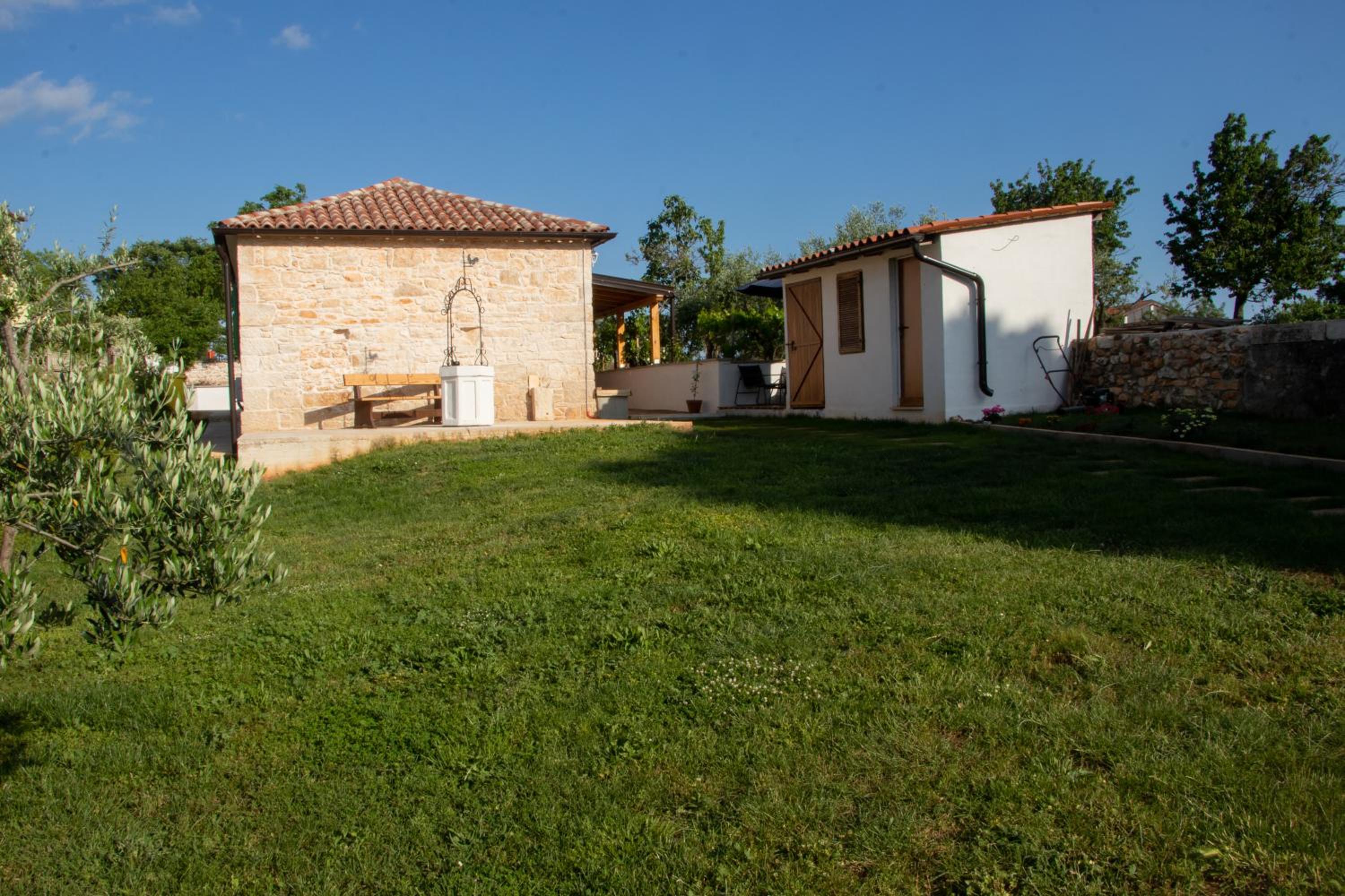 Casa Piccola view 3