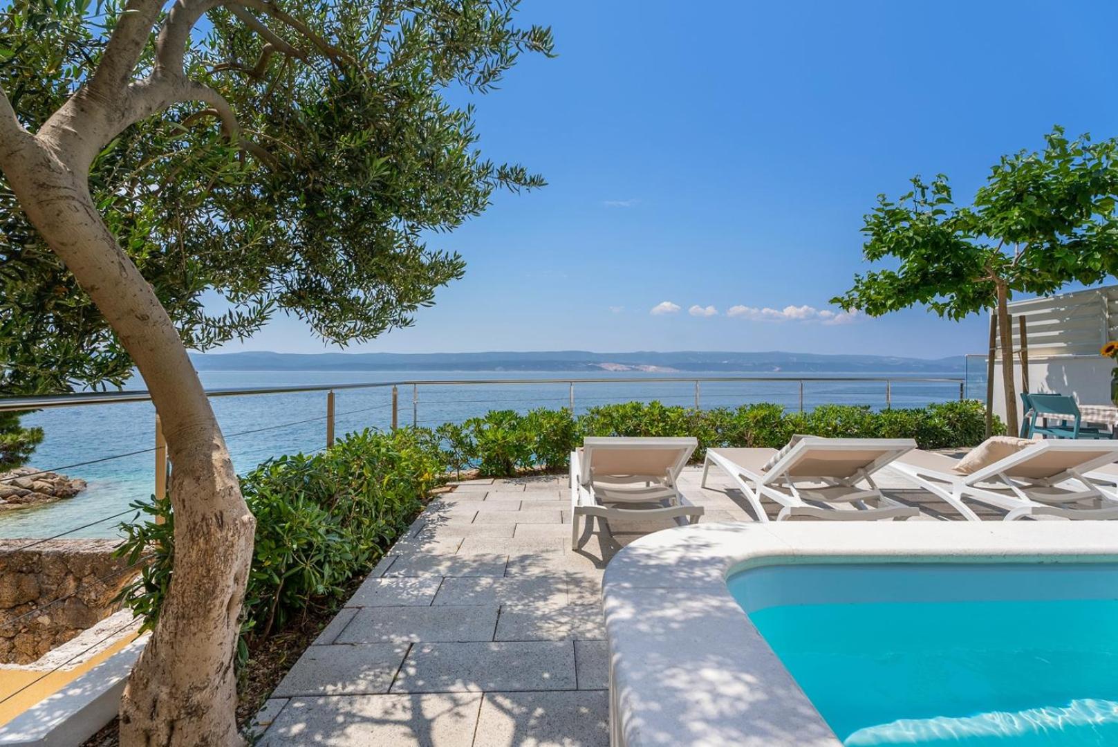 "Villa Del Mar" Beach Villa