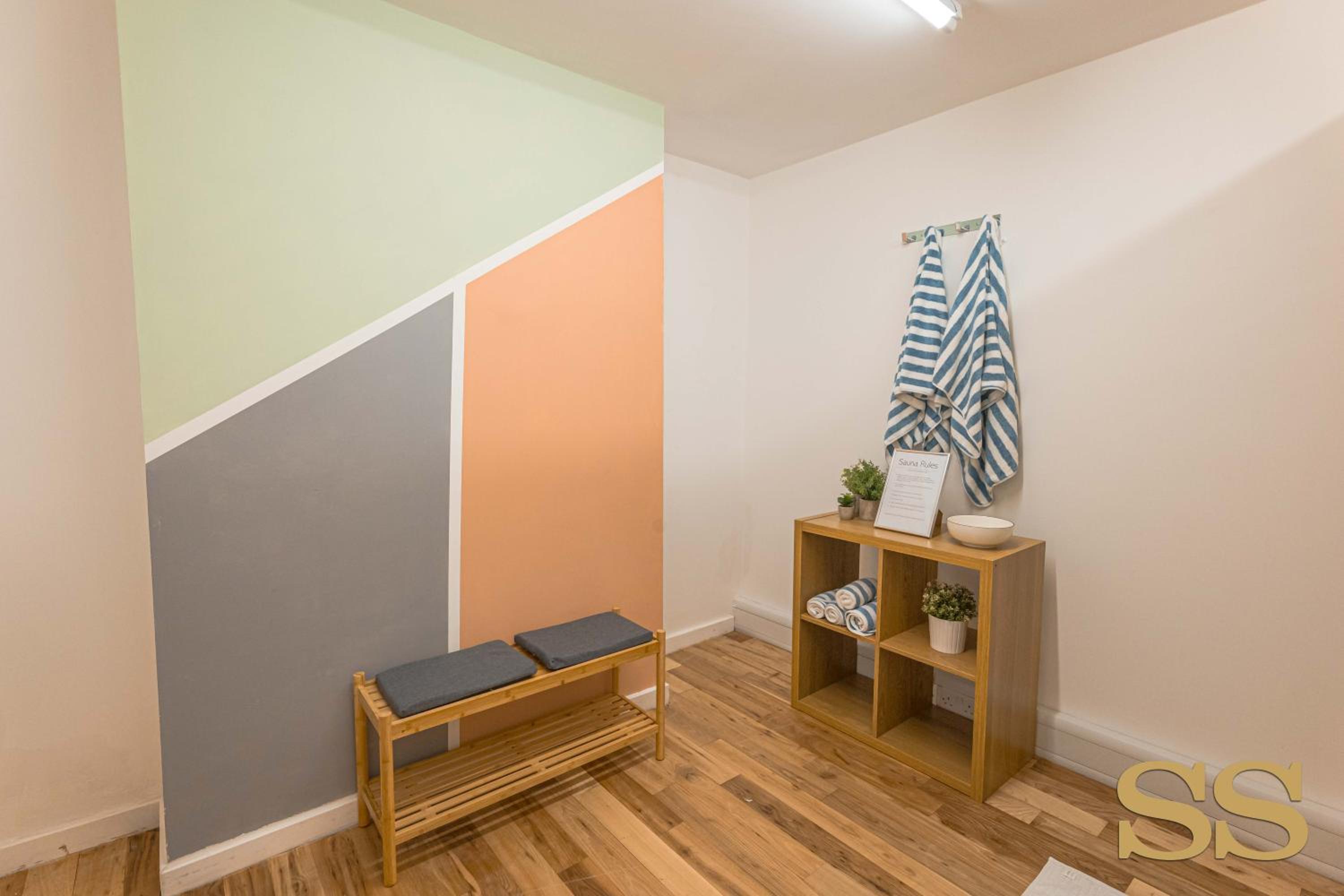 Blue Lagoon - 1 MINUTE FROM 02 ACADEMY - FREE PARKING - 5 MINUTES FROM THE BEACH - FAST WI-FI - SMART TV
