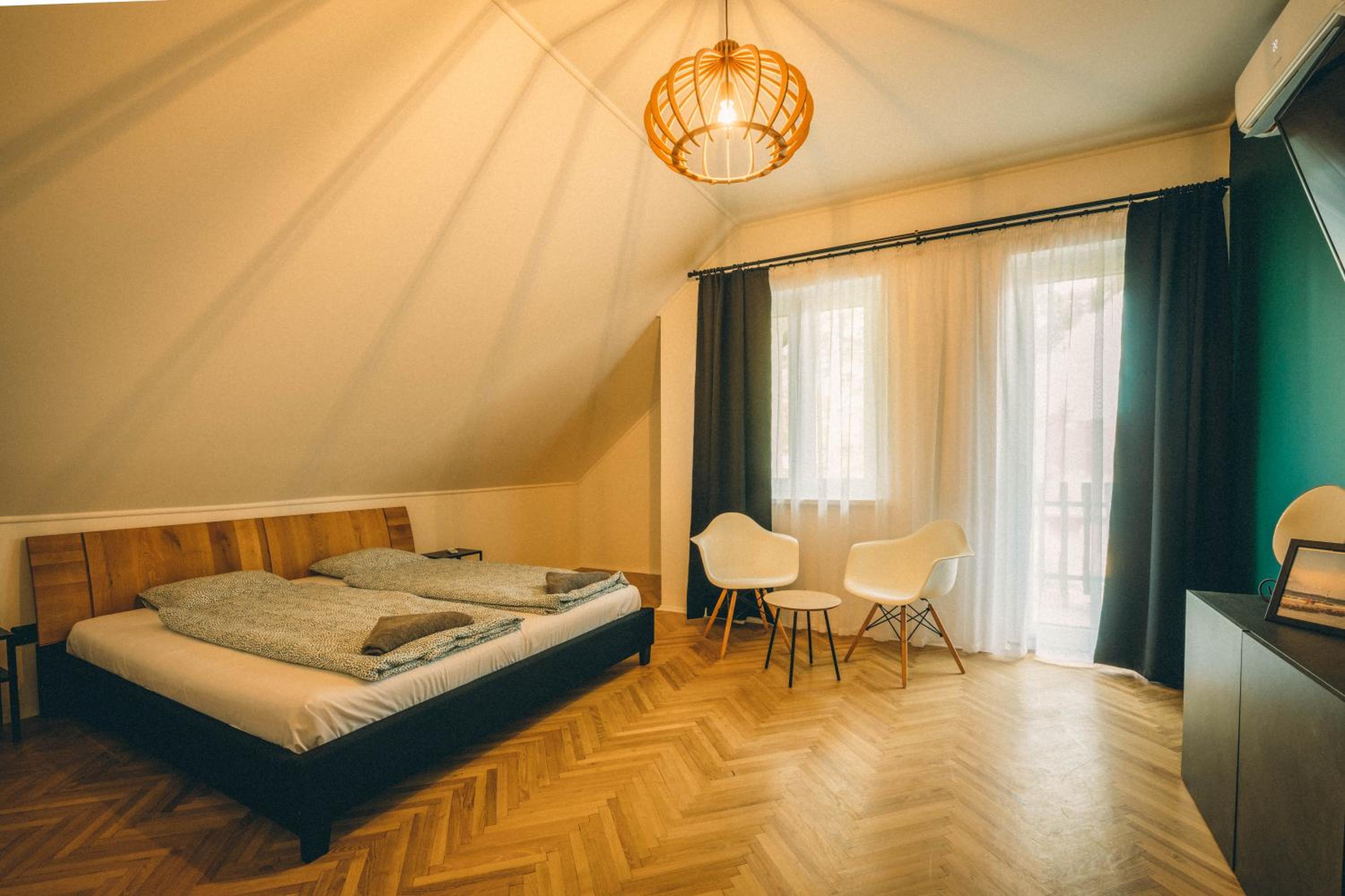 D6 Apartments