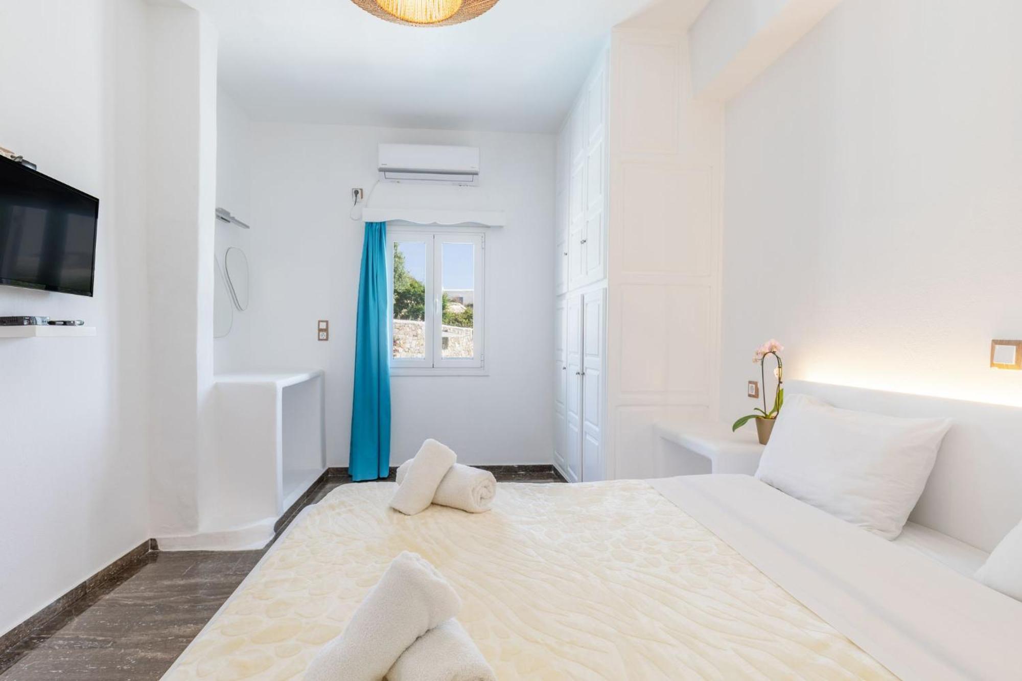 Mykonian Breeze photo 2