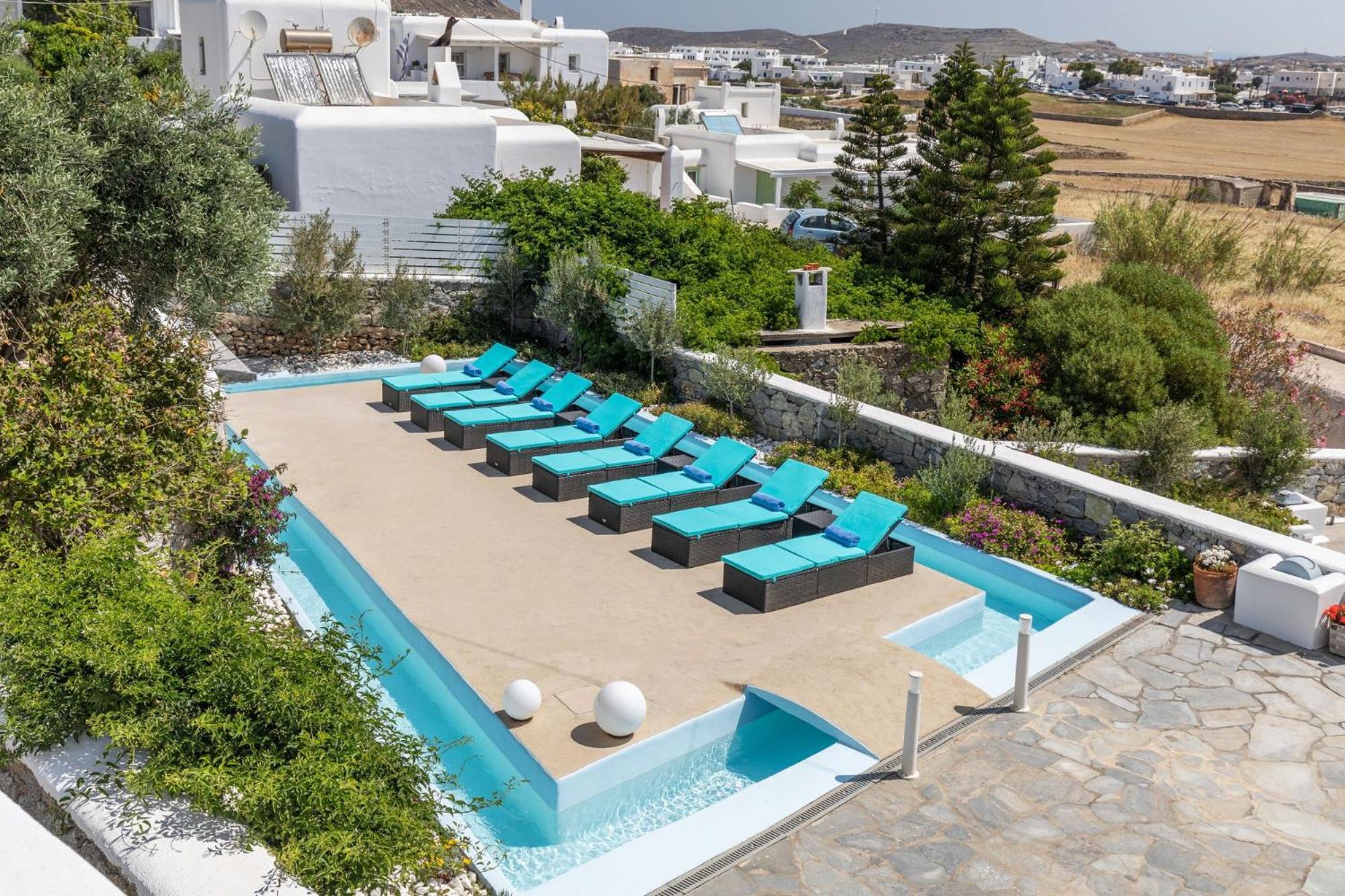 Mykonian Breeze