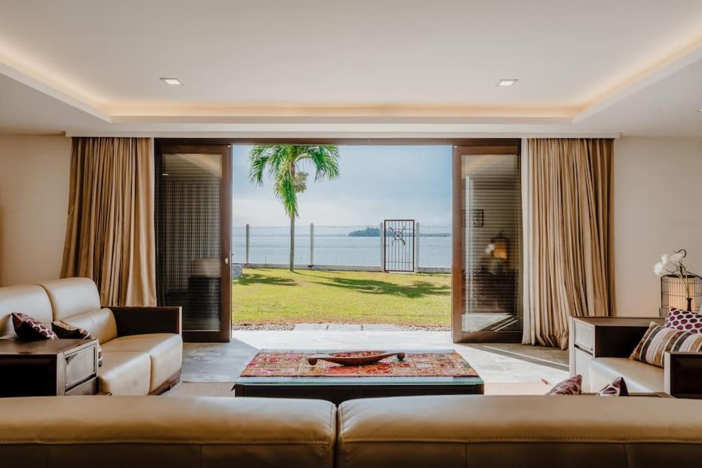 Bamboo Rimbun-Tranquil Seaside Villa, Port Dickson photo 2