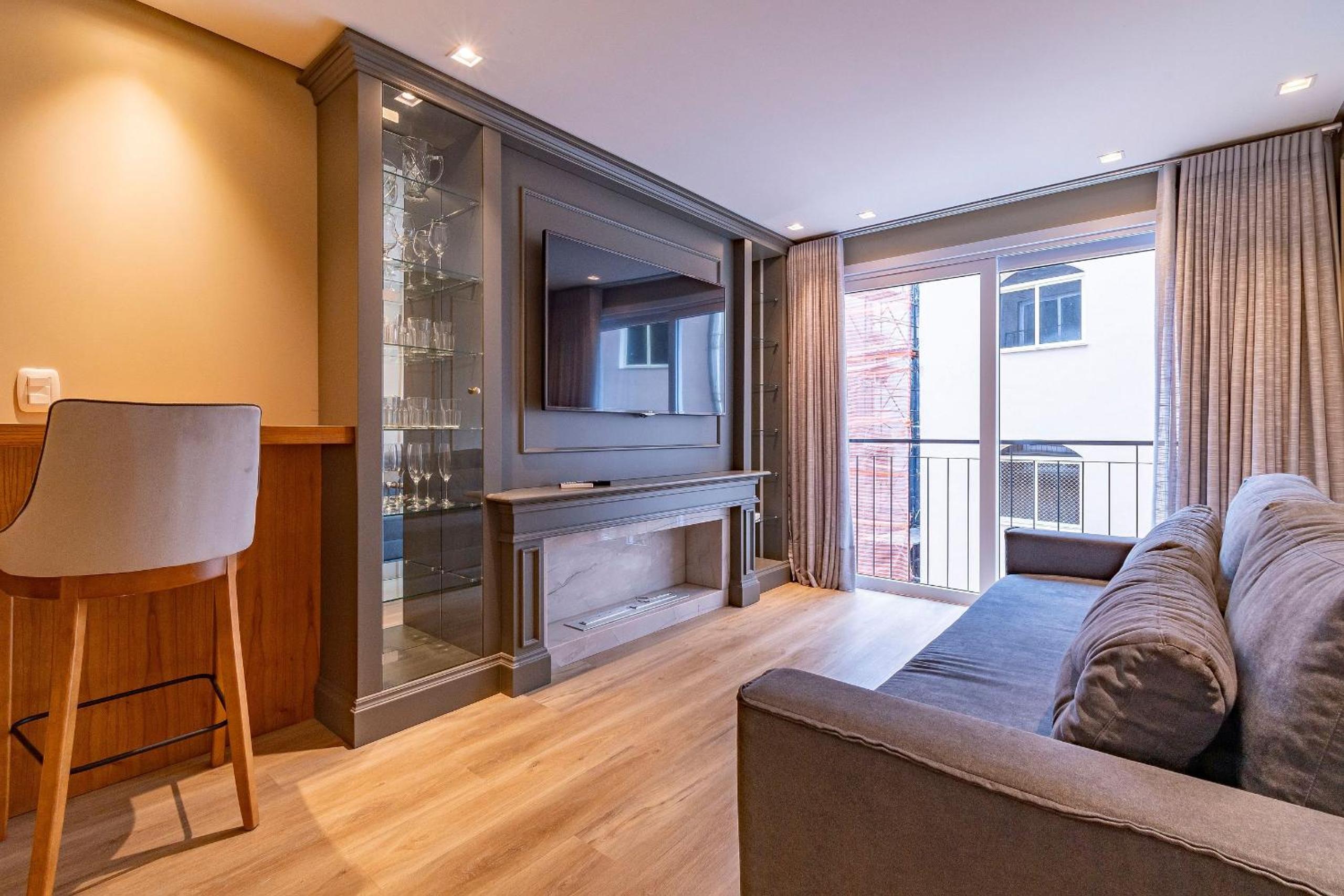 Rosa Edifício Residencial Borges
