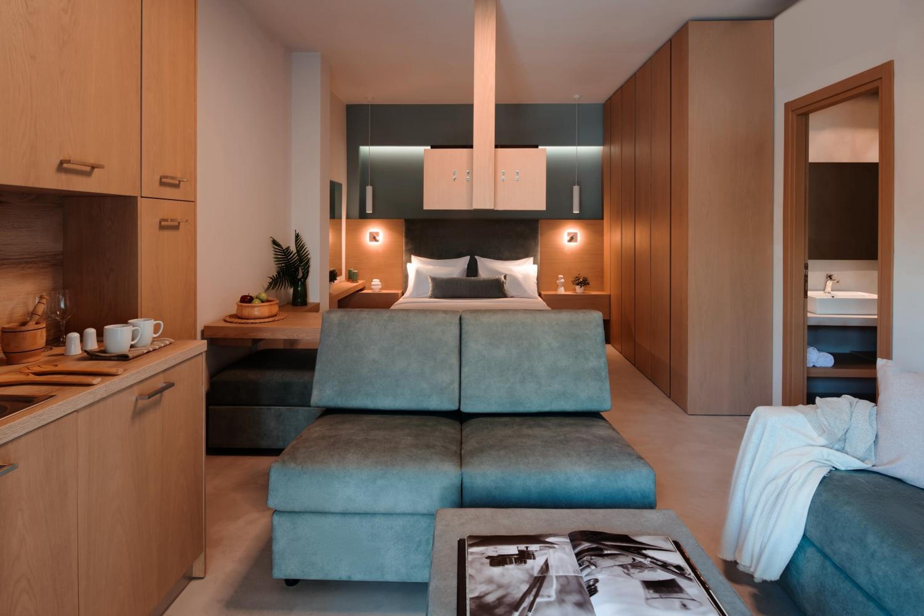 Chronos Hotel
