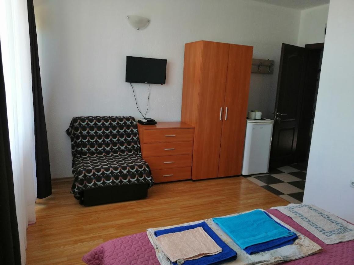 Guest House 