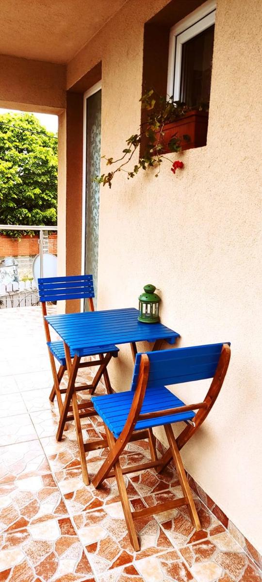 Guest House 