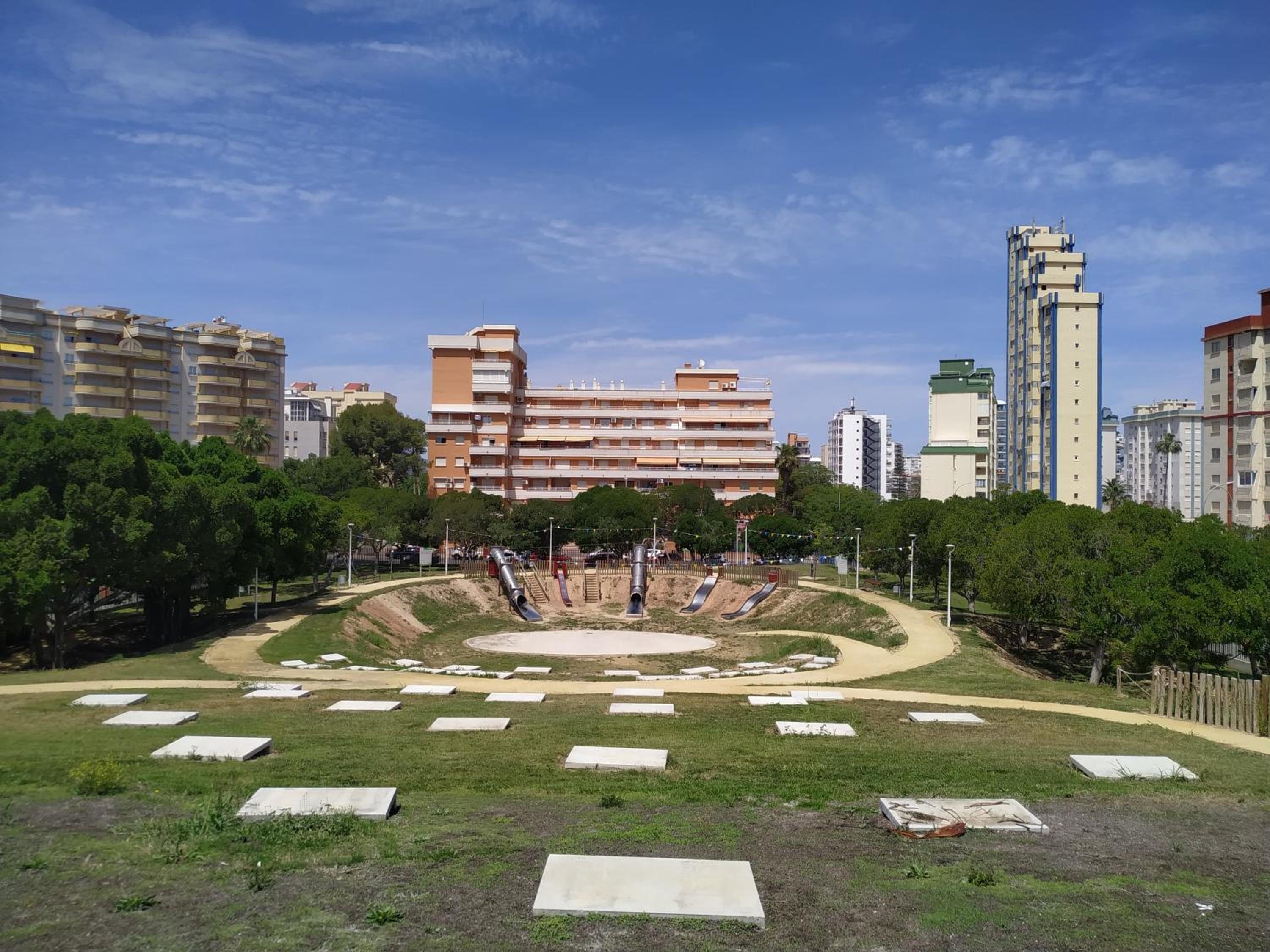 Apartamento en Playa de Gandia con piscina