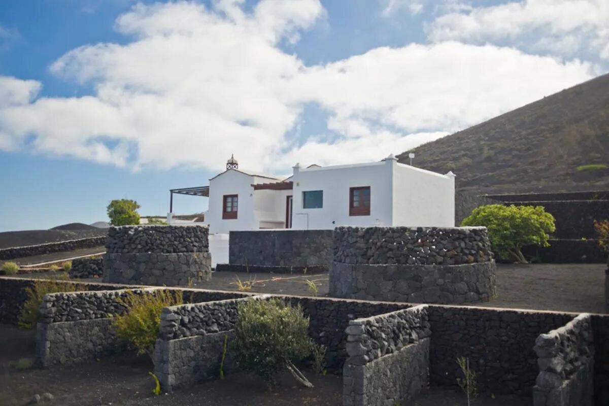 Villa Volcán