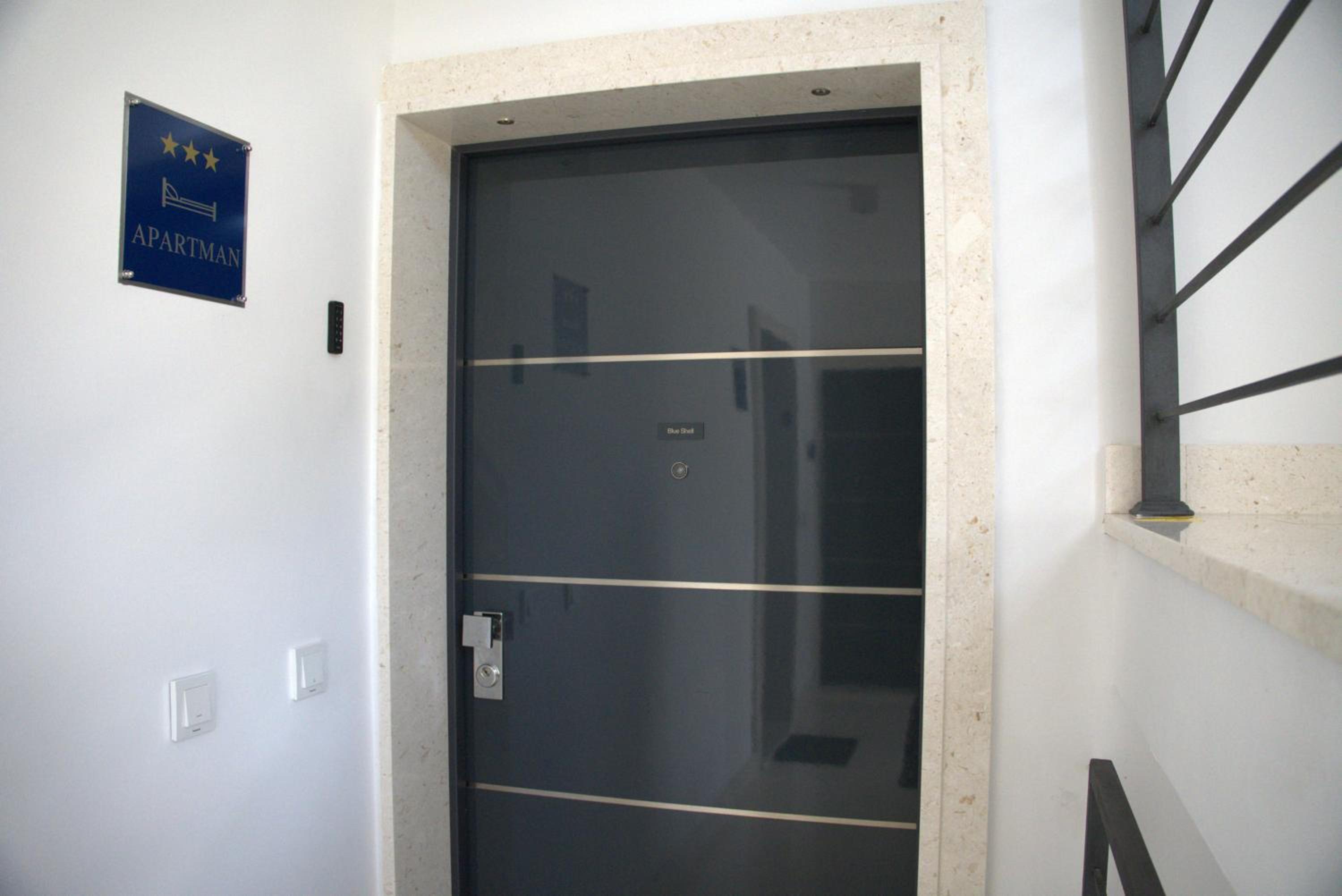 Blue Shell Trogir Apartment view 5
