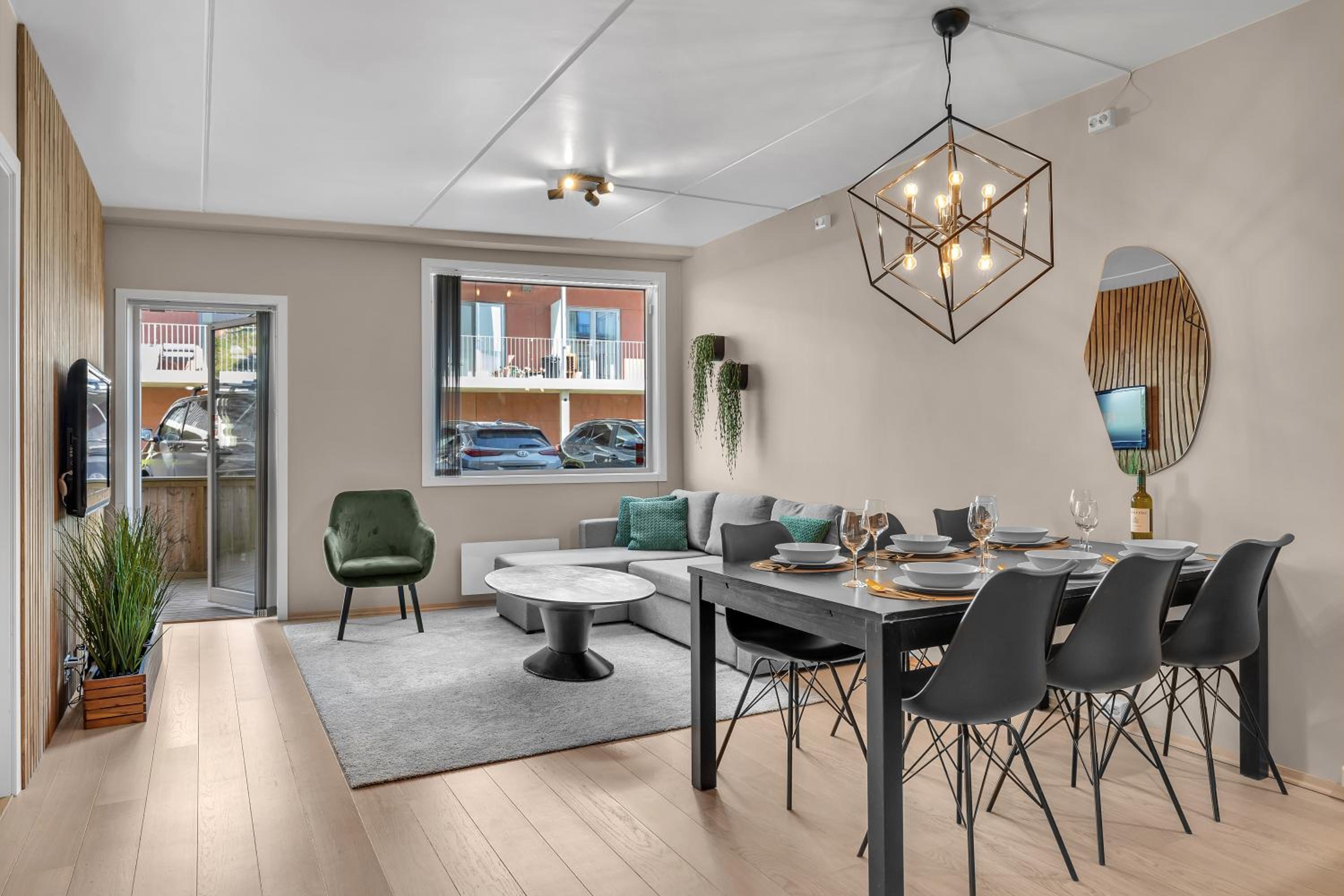 ARCTIC HOMES - Quality Living view 3
