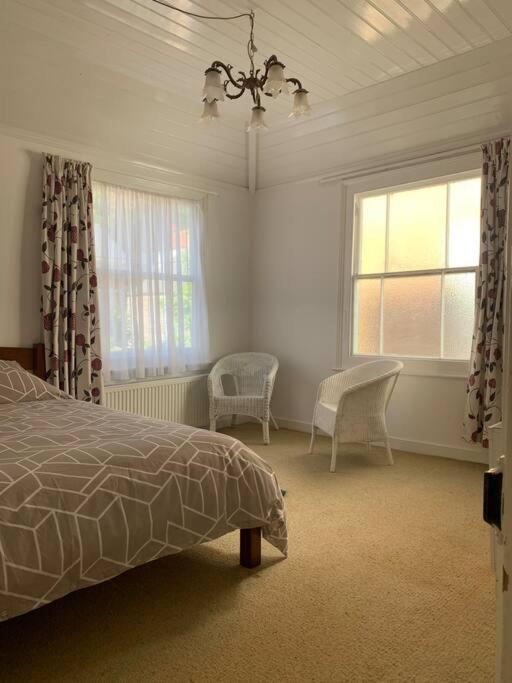 Vine Cottage - Sandgate view 5