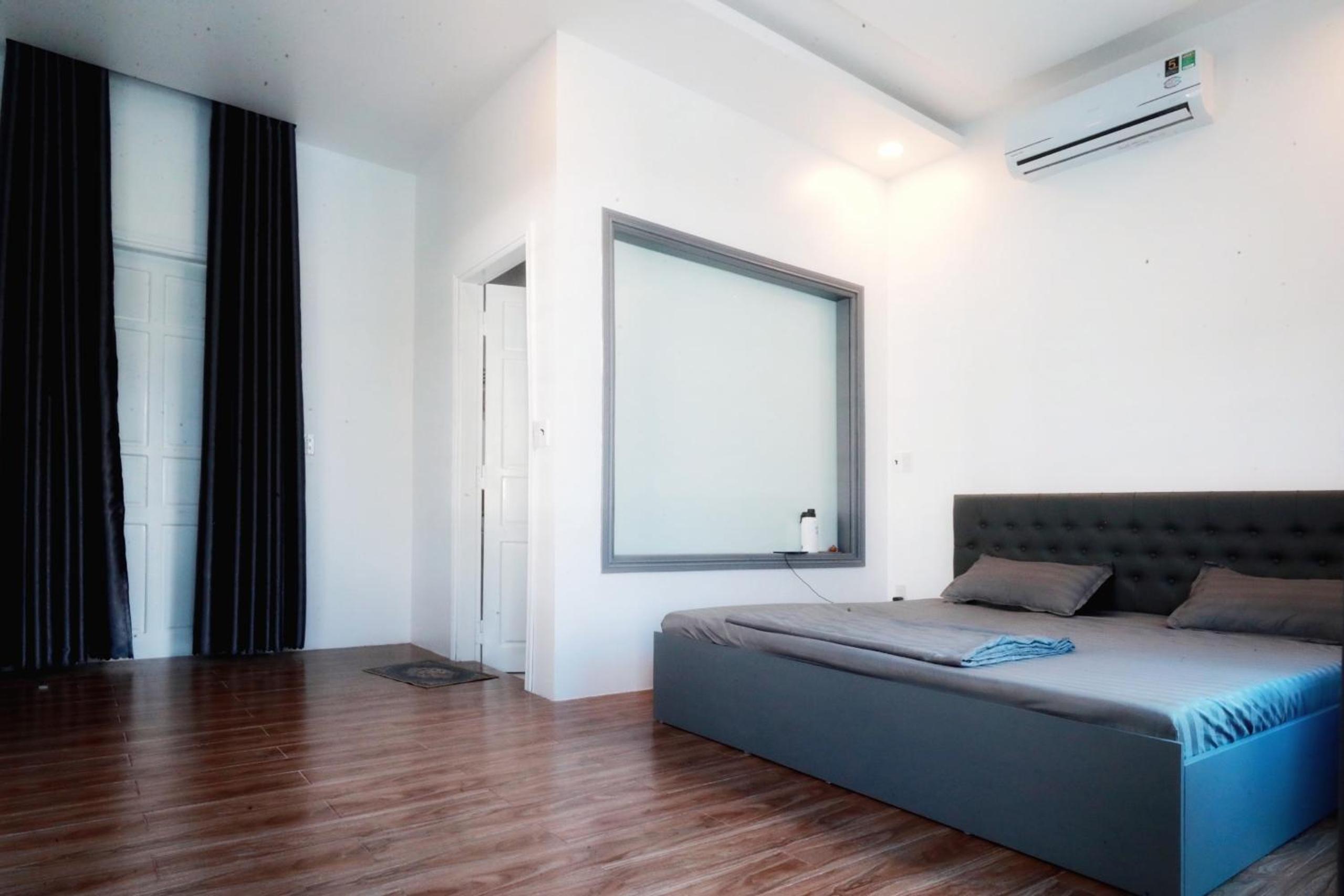 Hồng Dương Villa Homestay - phòng đôi view sông Hương trung tâm thành phố #102 view 2