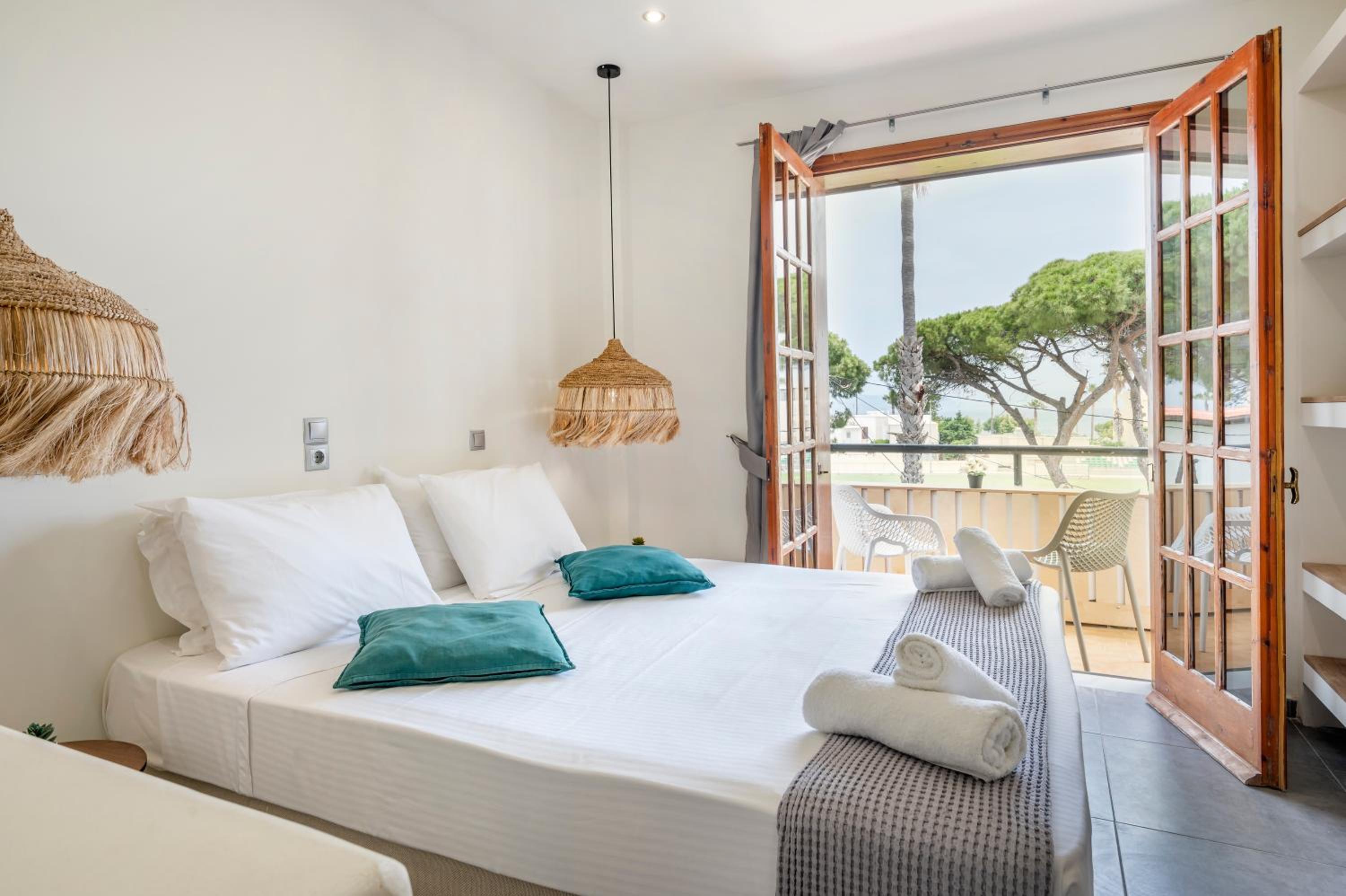 Jonathan City Apartment en Kos Town — bedroom