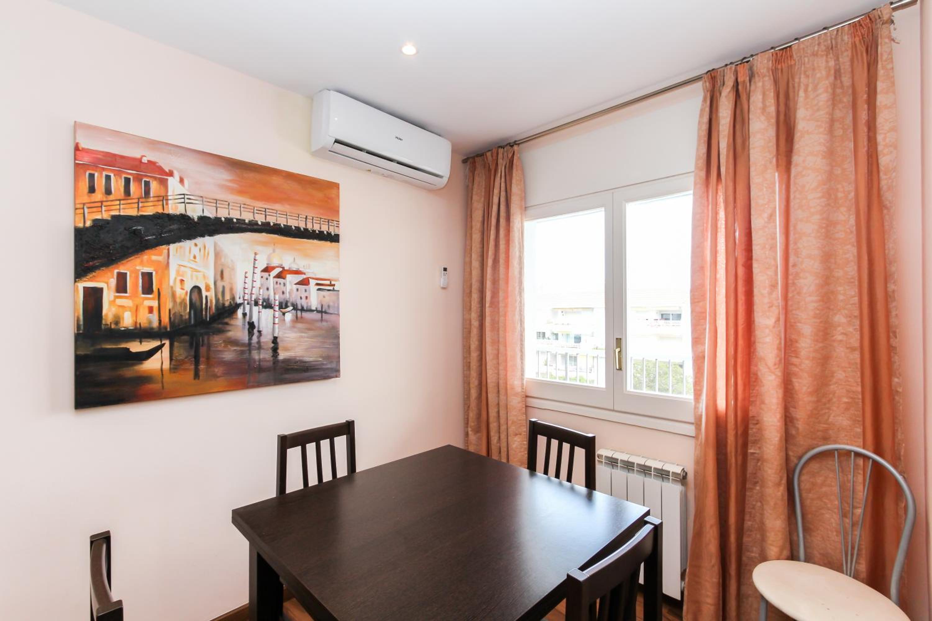Apartament Planiol