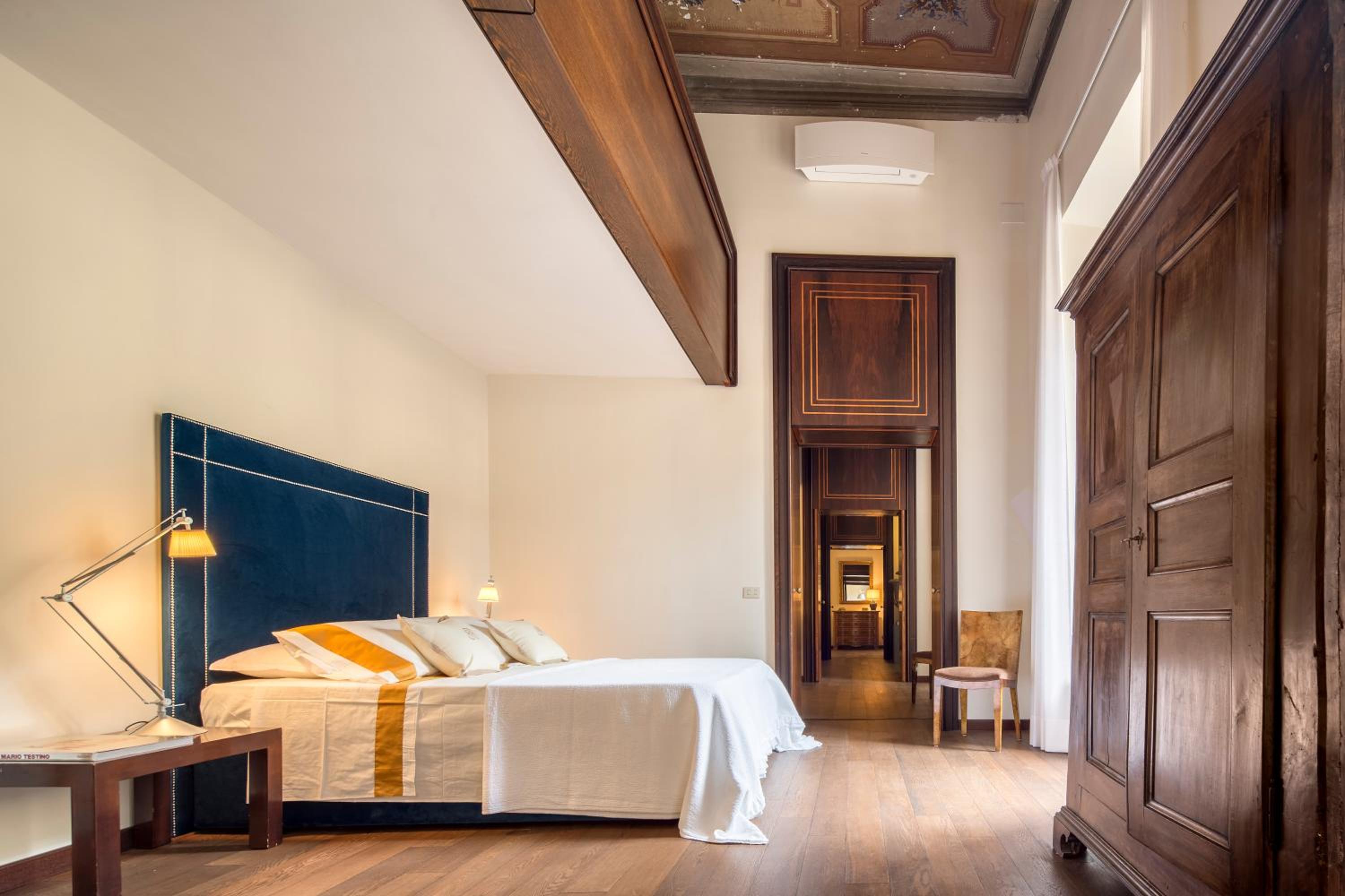 Palazzo Berardi: Renaissance Downtown Luxury Villa