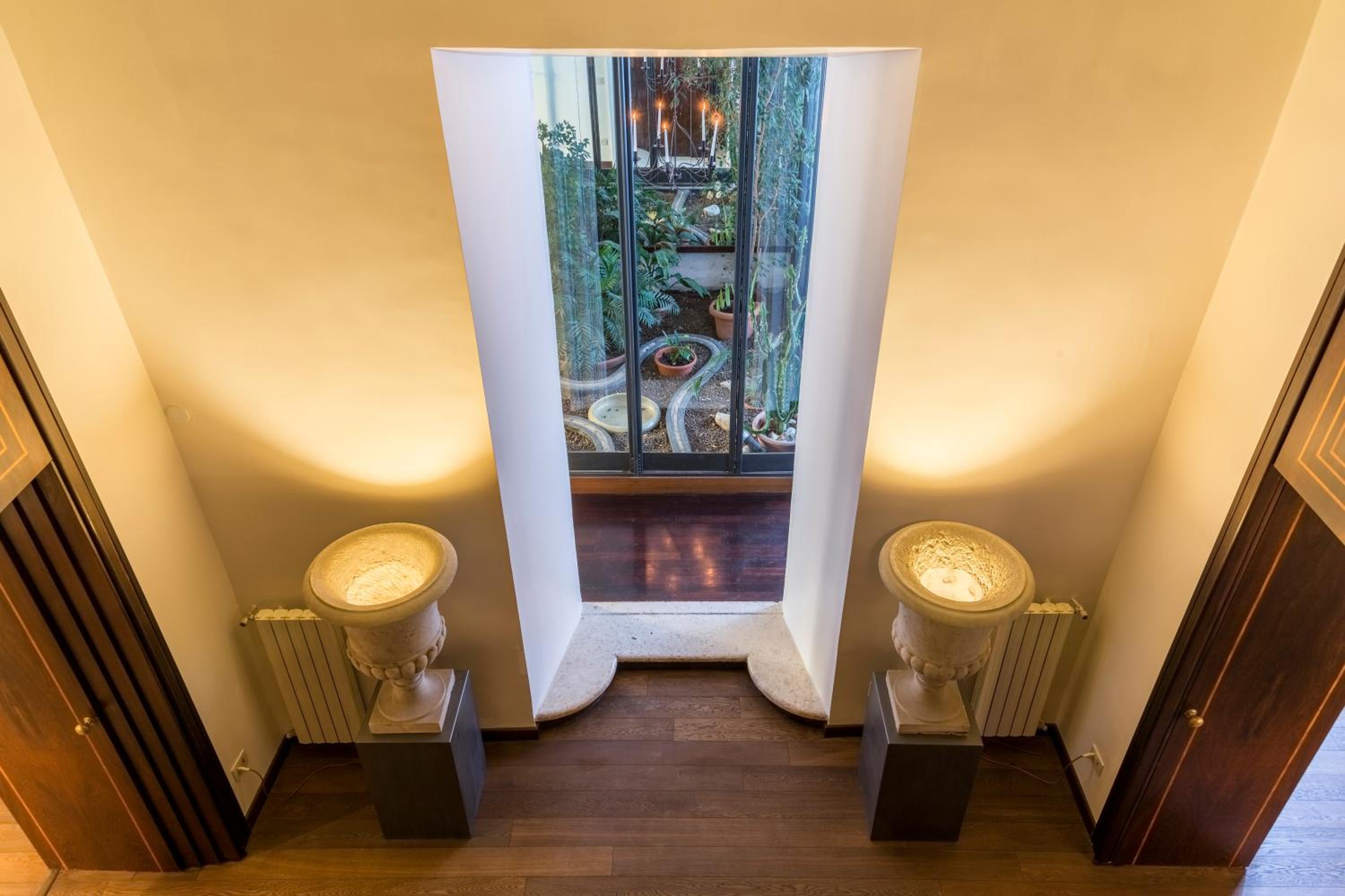 Palazzo Berardi: Renaissance Downtown Luxury Villa