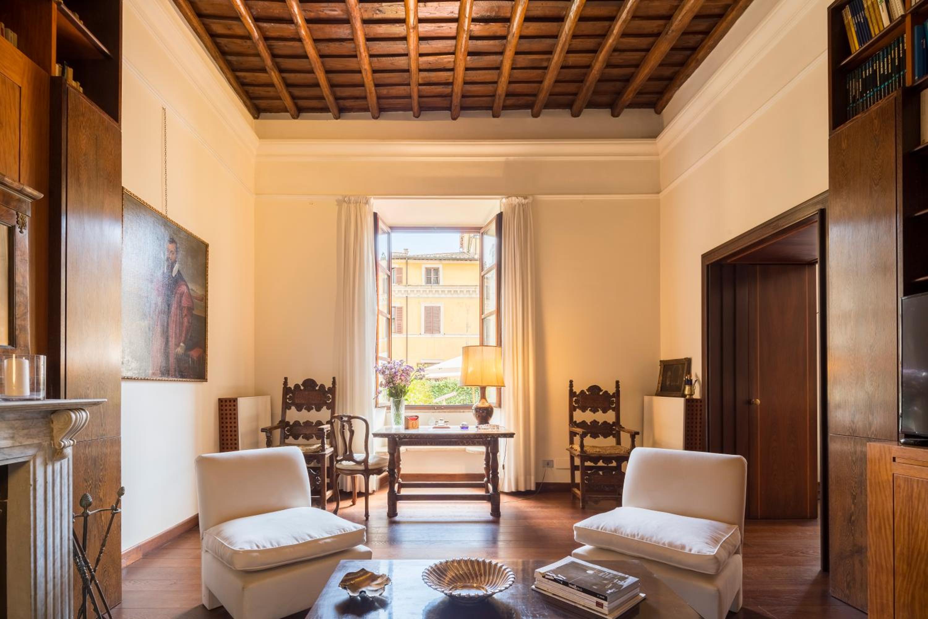 Palazzo Berardi: Renaissance Downtown Luxury Villa