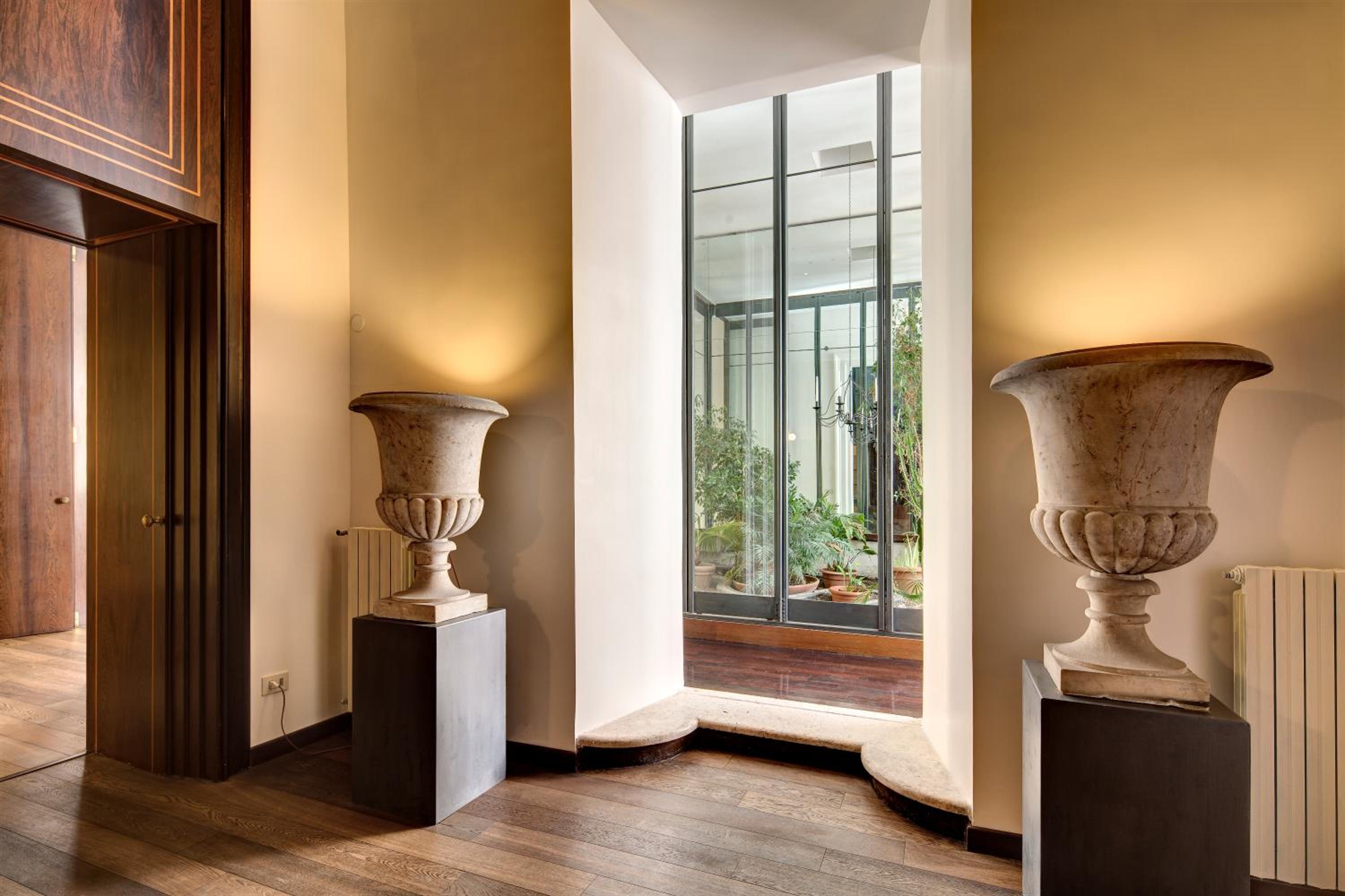 Palazzo Berardi: Renaissance Downtown Luxury Villa