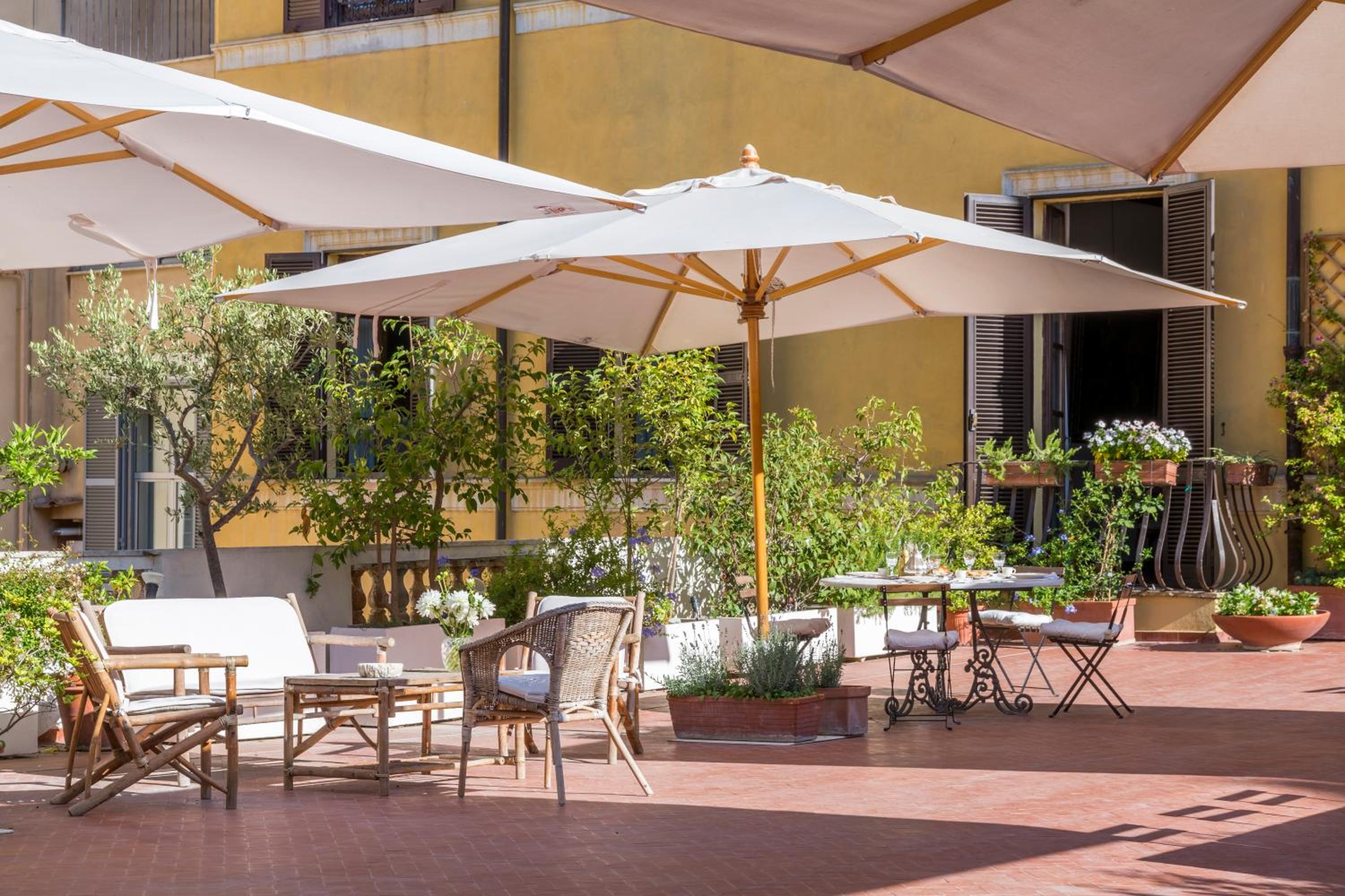 Palazzo Berardi: Renaissance Downtown Luxury Villa