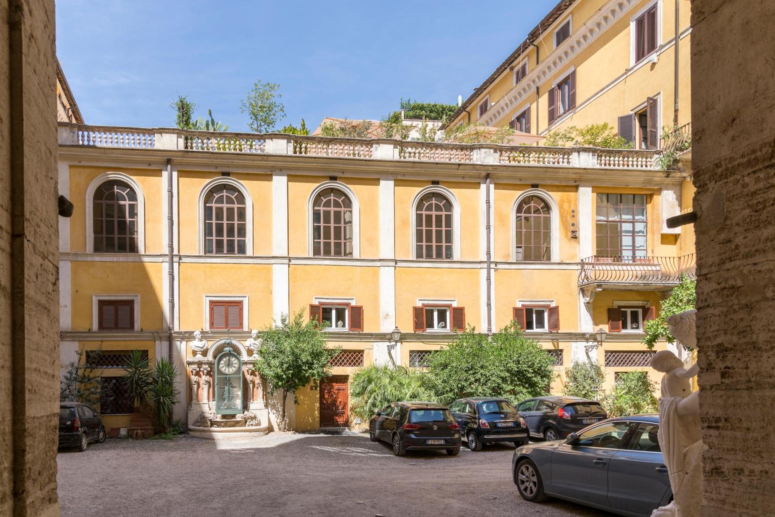 Palazzo Berardi: Renaissance Downtown Luxury Villa